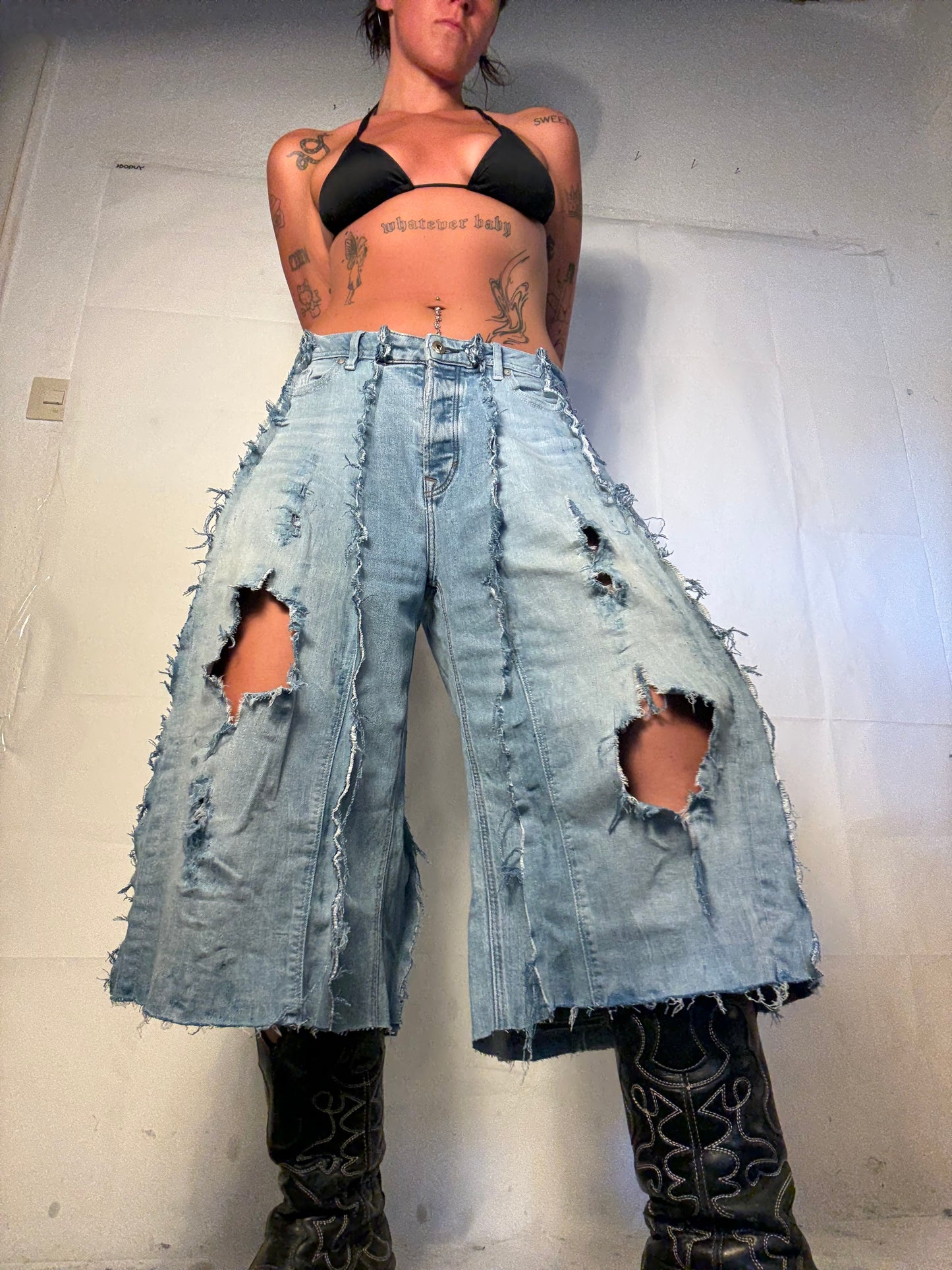 LIGHT DENIM SPG JORTS
