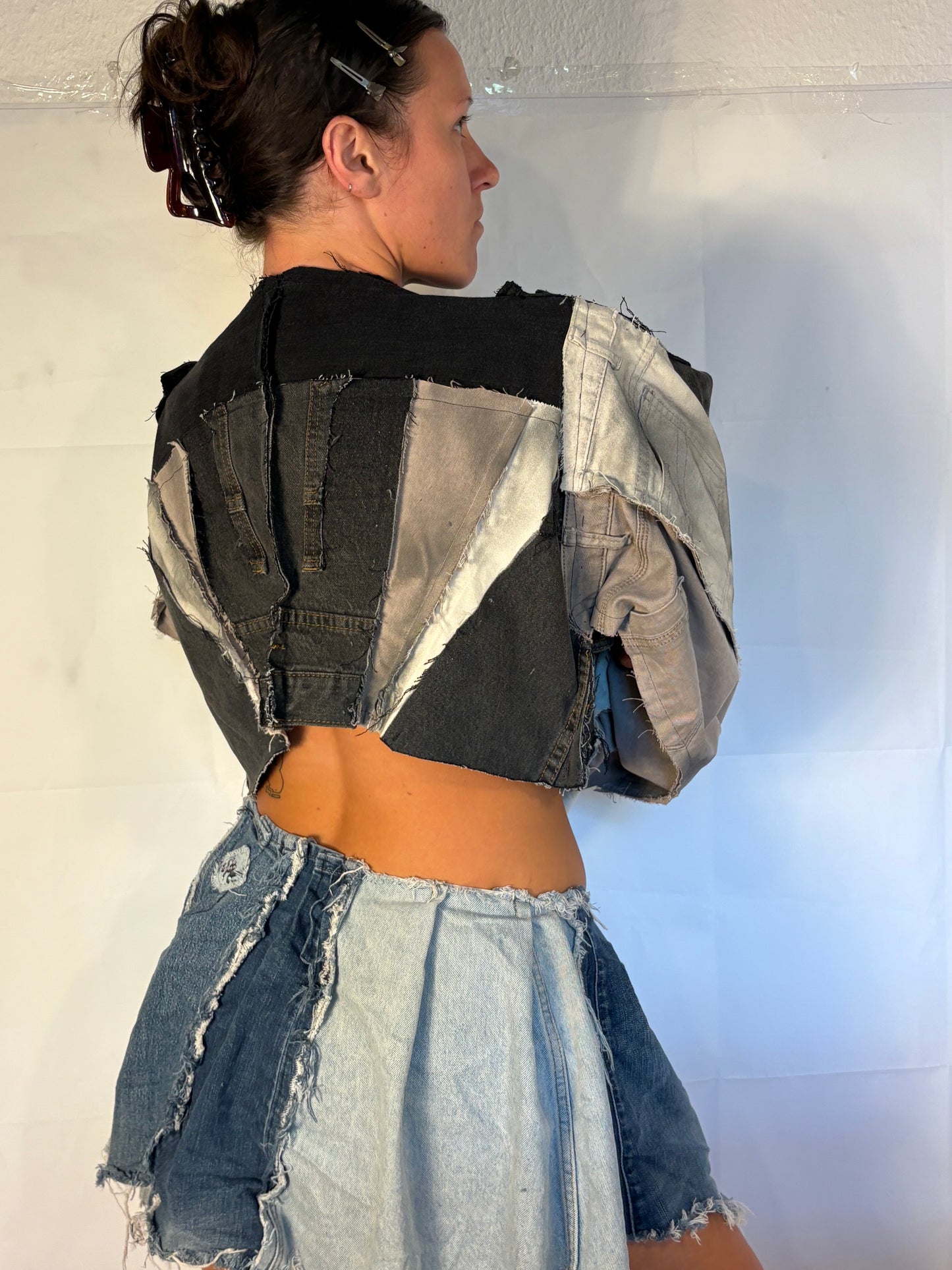 OVERSIZE CROPPED GREY/BLACK BIKER DENIM JACKET