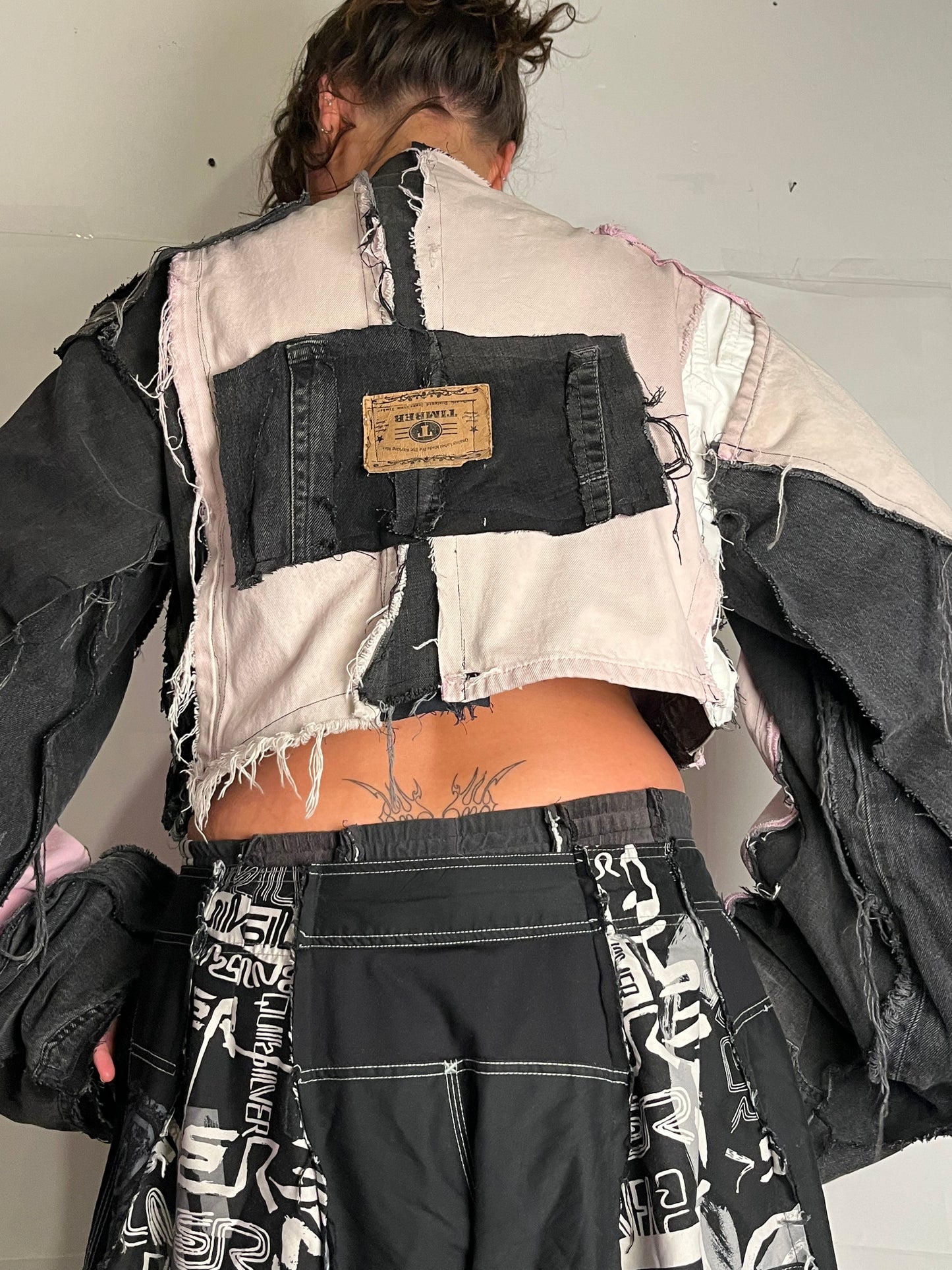BLACK/PINK DENIM DISTRESSED BIKER SPG JACKET