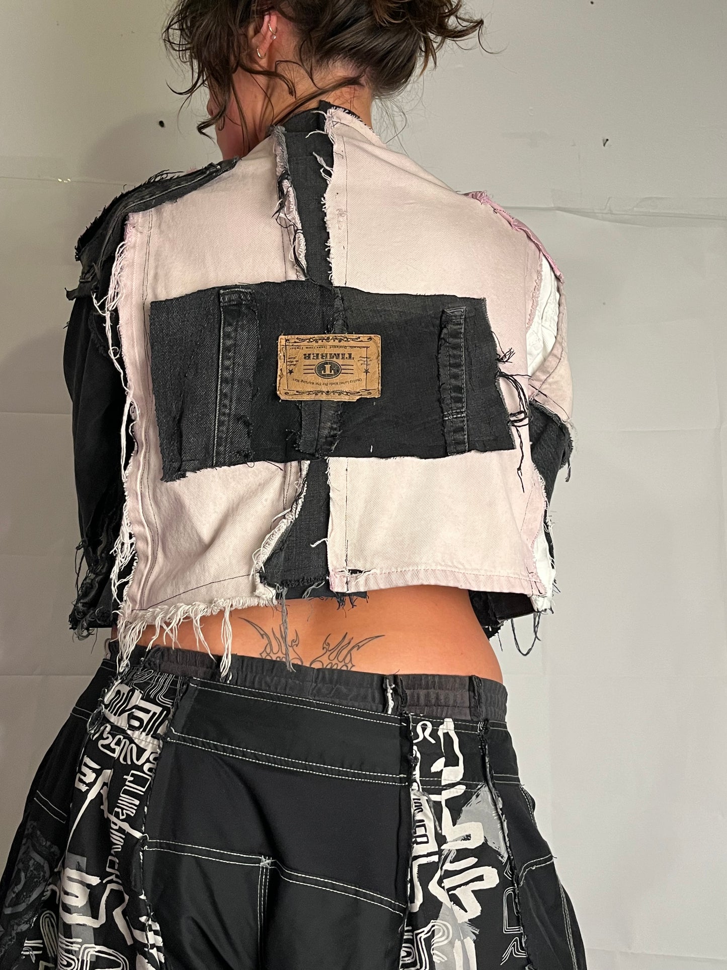 BLACK/PINK DENIM DISTRESSED BIKER SPG JACKET