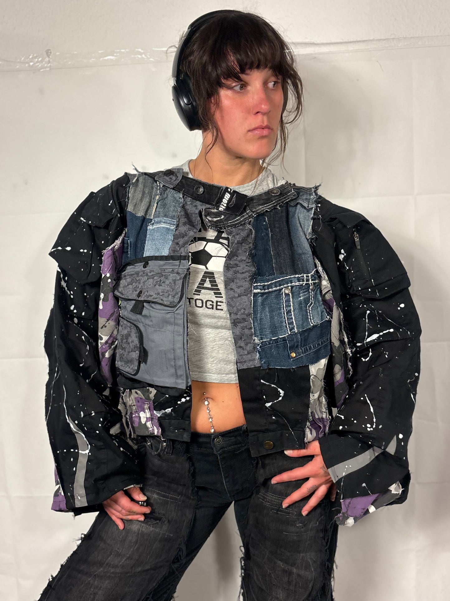 EXTRA OVERSIZE PATCHED SPG JACKET