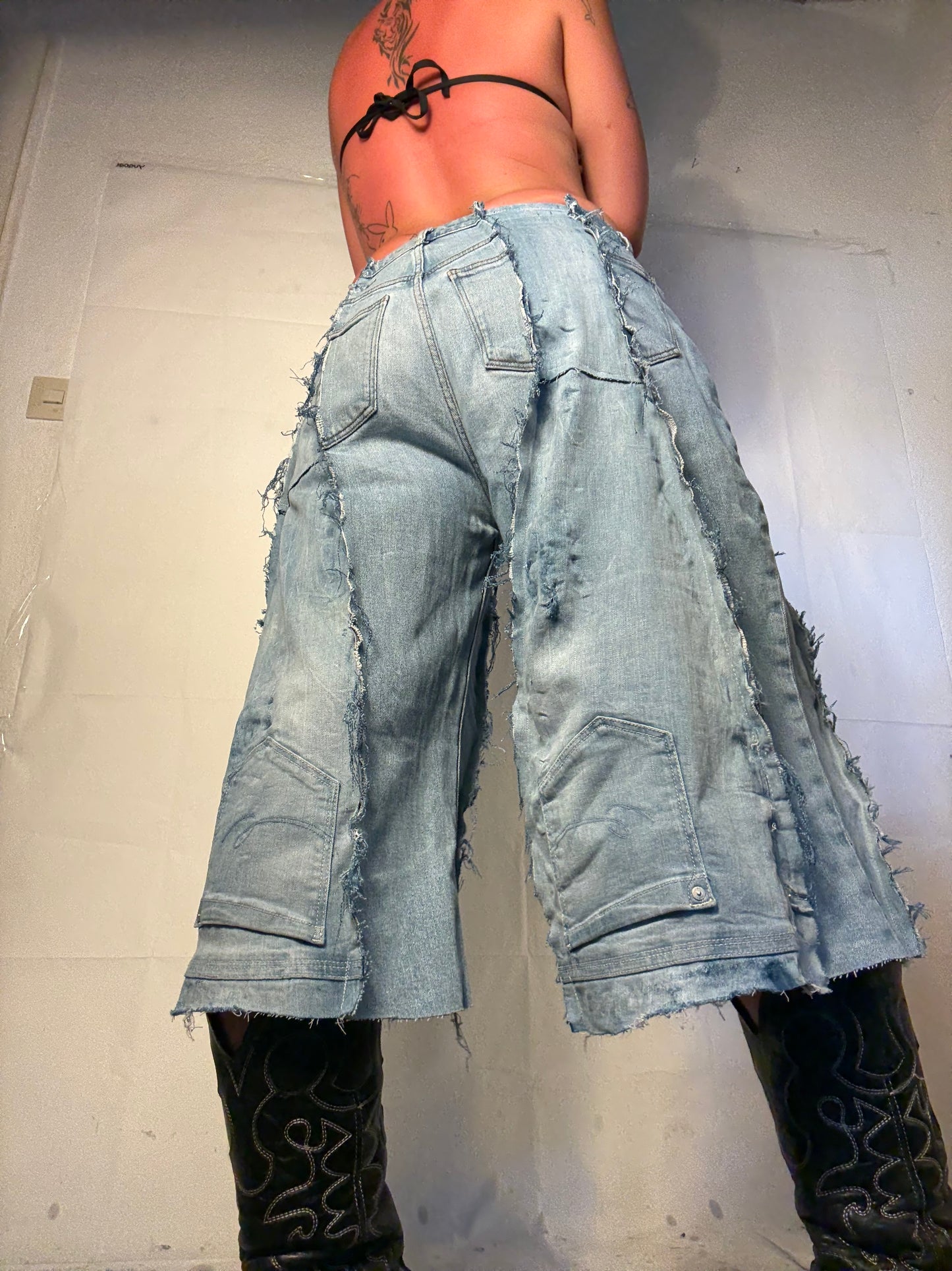 LIGHT DENIM SPG JORTS