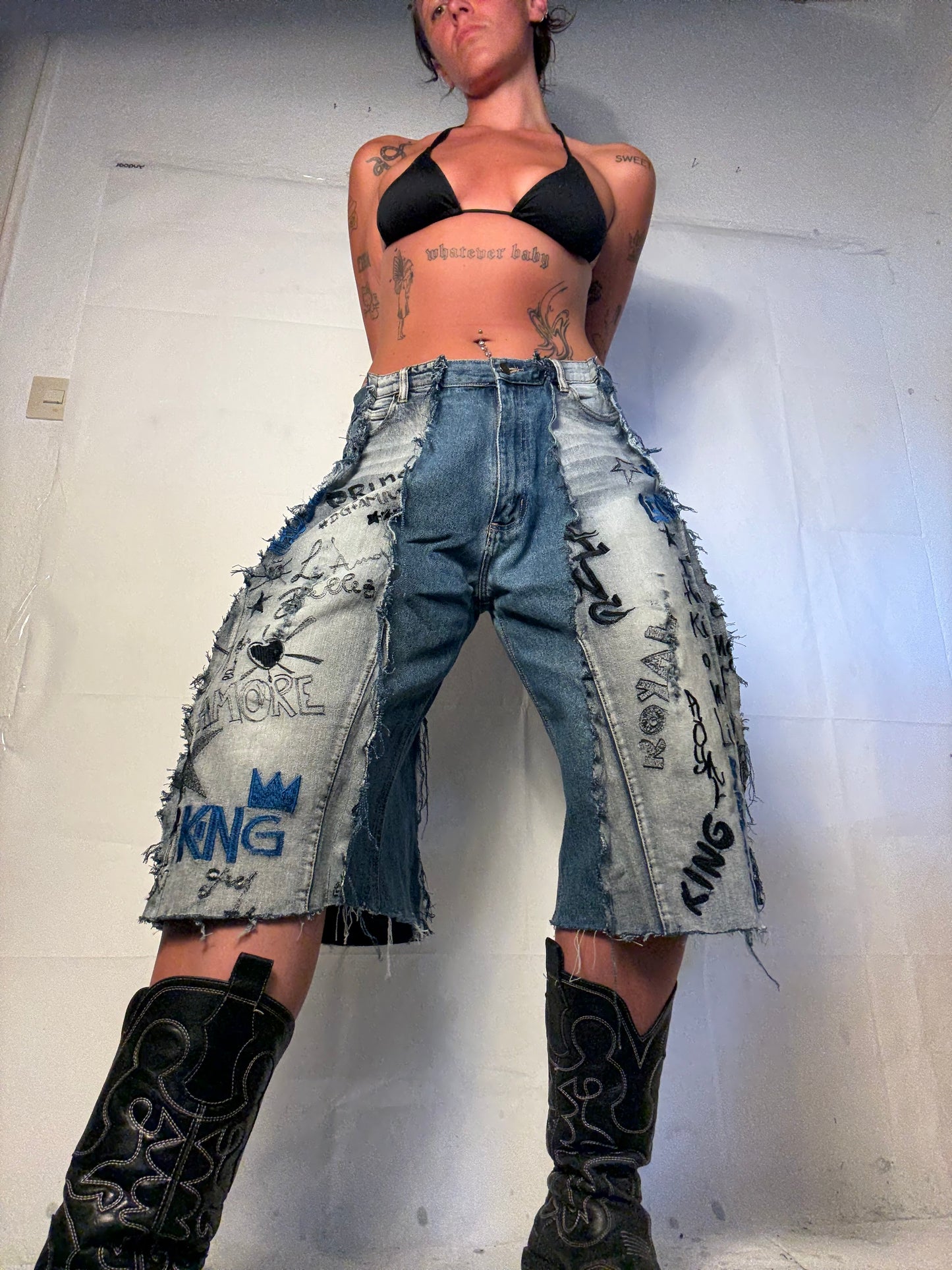 DETAILED DENIM/GREY SPG JORTS