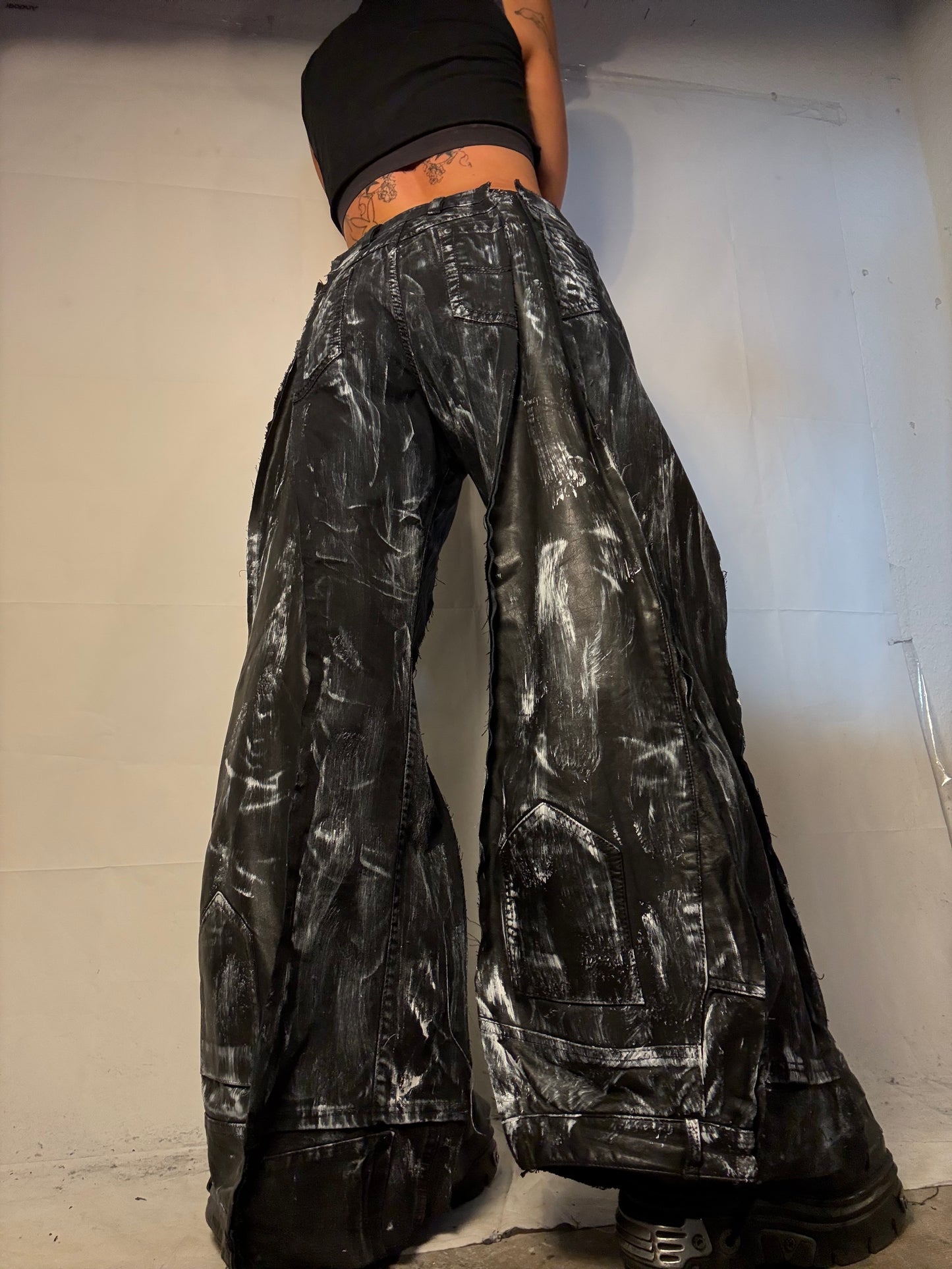 BAGGY STAINED BLACK DENIM/LEATHER SPG PANTS