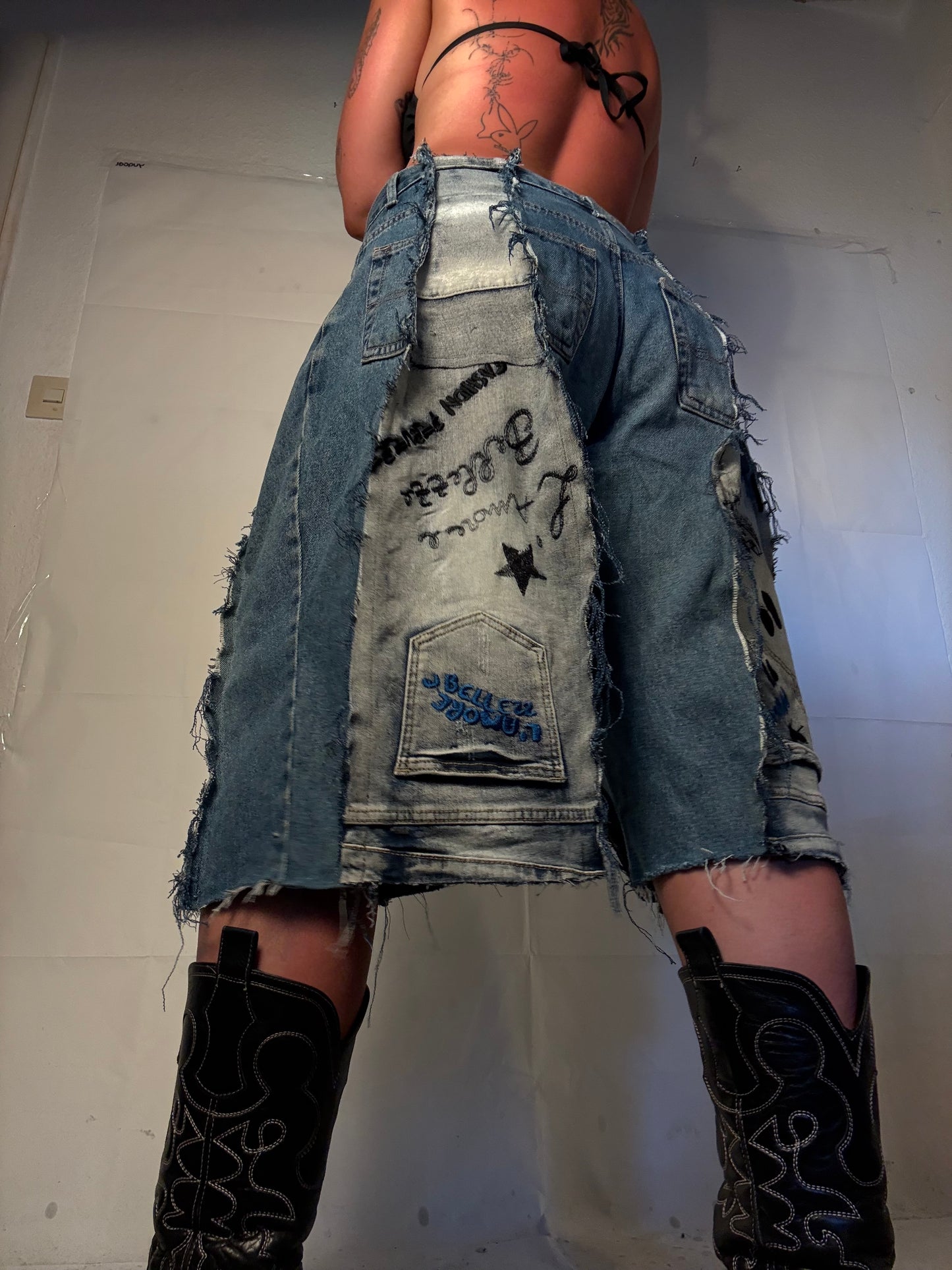 DETAILED DENIM/GREY SPG JORTS