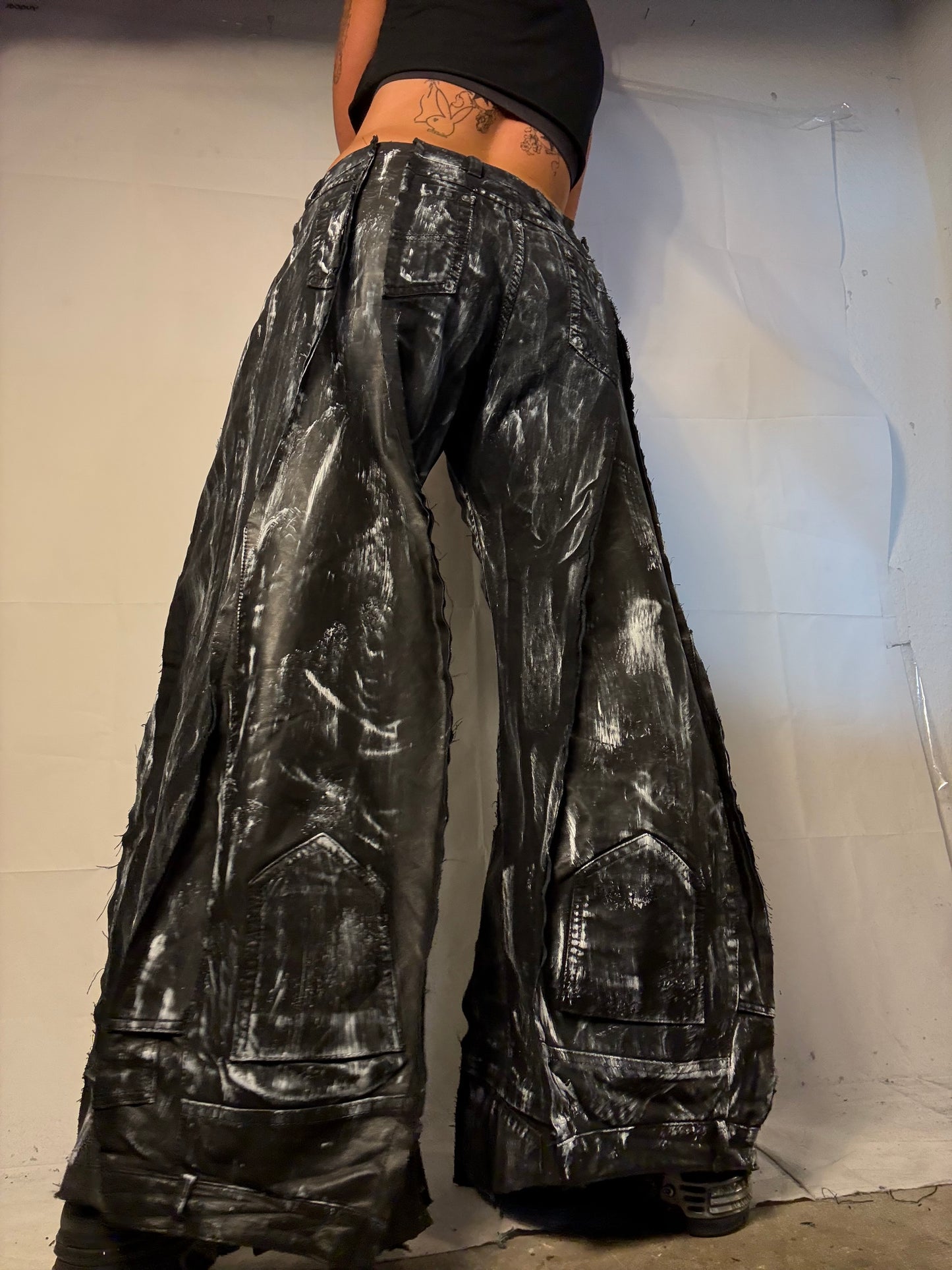 BAGGY STAINED BLACK DENIM/LEATHER SPG PANTS