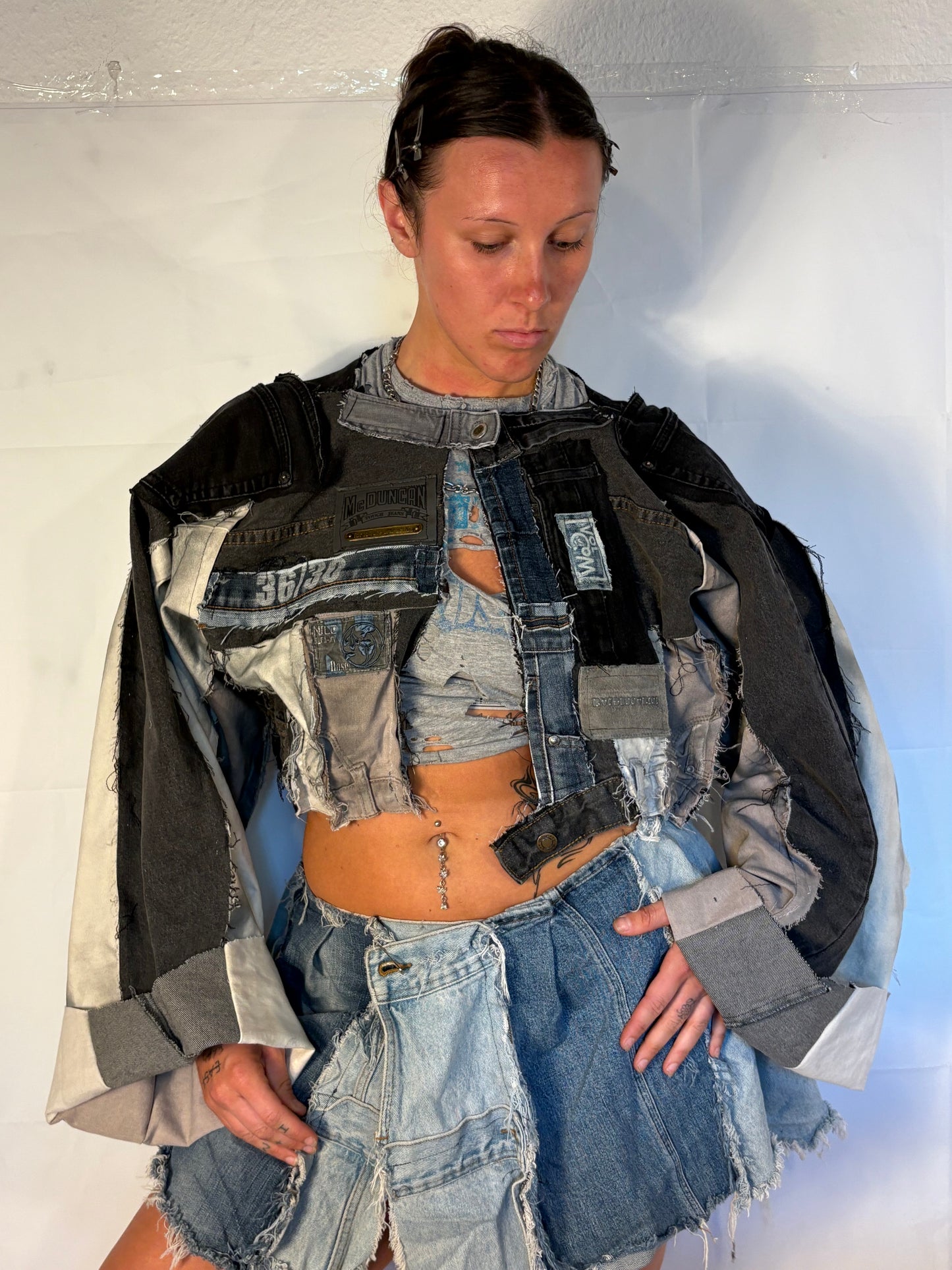 OVERSIZE CROPPED GREY/BLACK BIKER DENIM JACKET