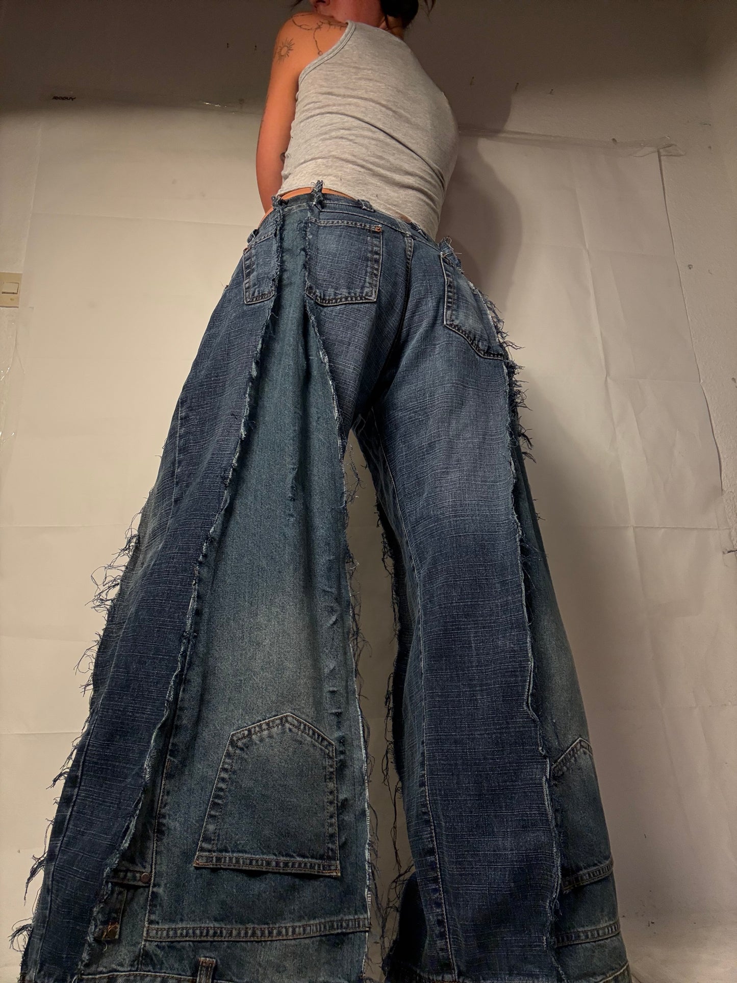 BAGGY RIPPED CLASSIC DENIM SPG PANTS