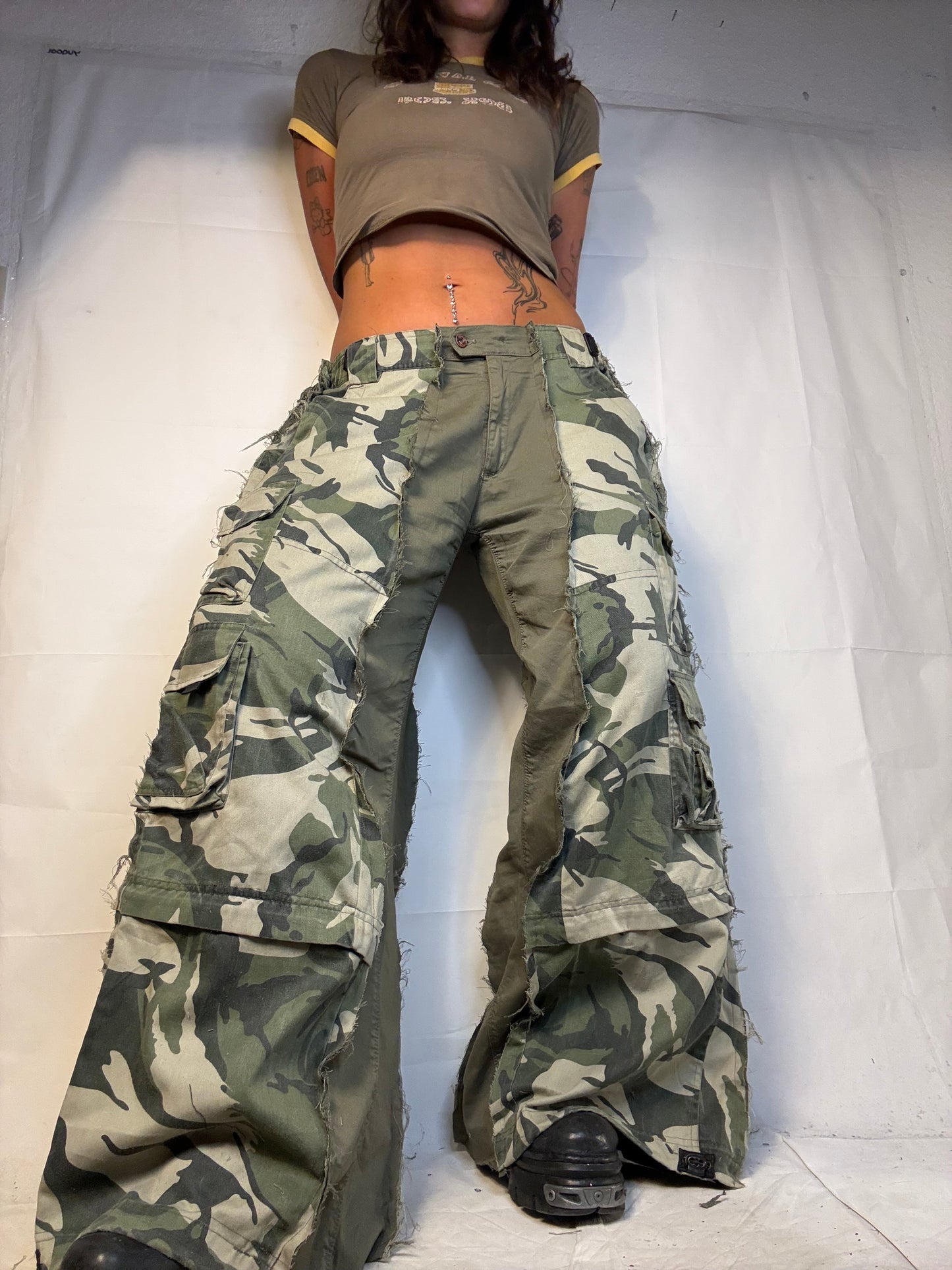 BAGGY CAMO/GREEN SPG PANTS