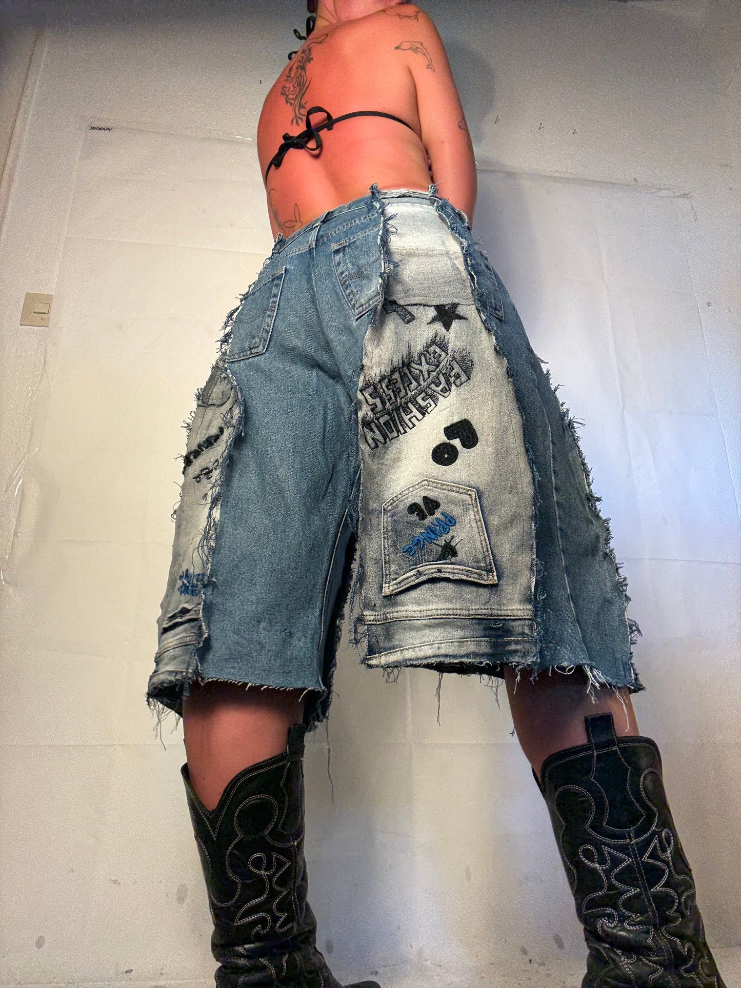 DETAILED DENIM/GREY SPG JORTS
