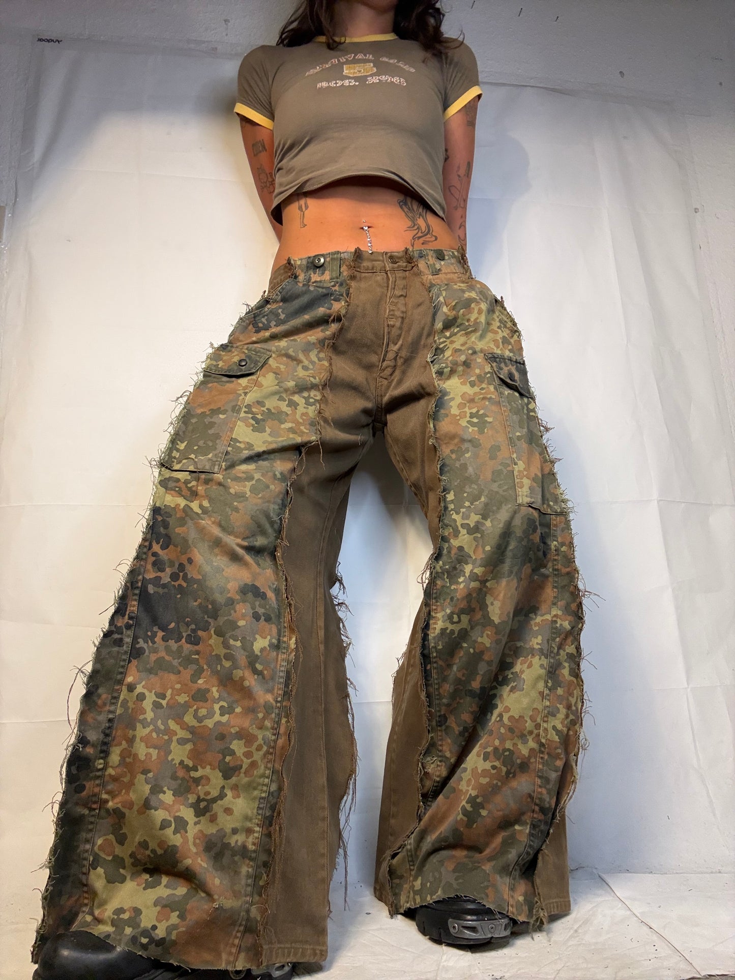 BAGGY CAMO/BROWN SPG PANTS