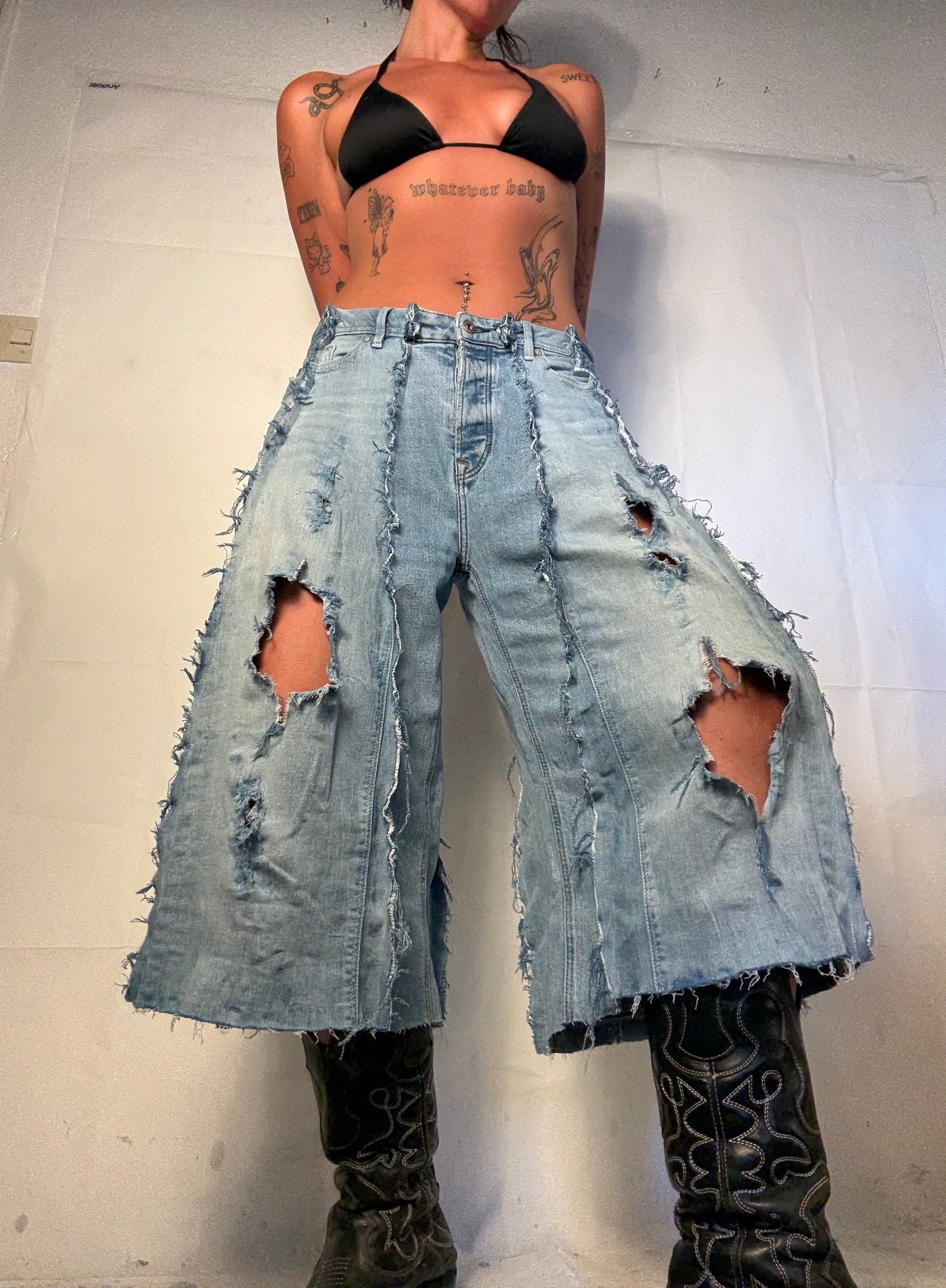 LIGHT DENIM SPG JORTS