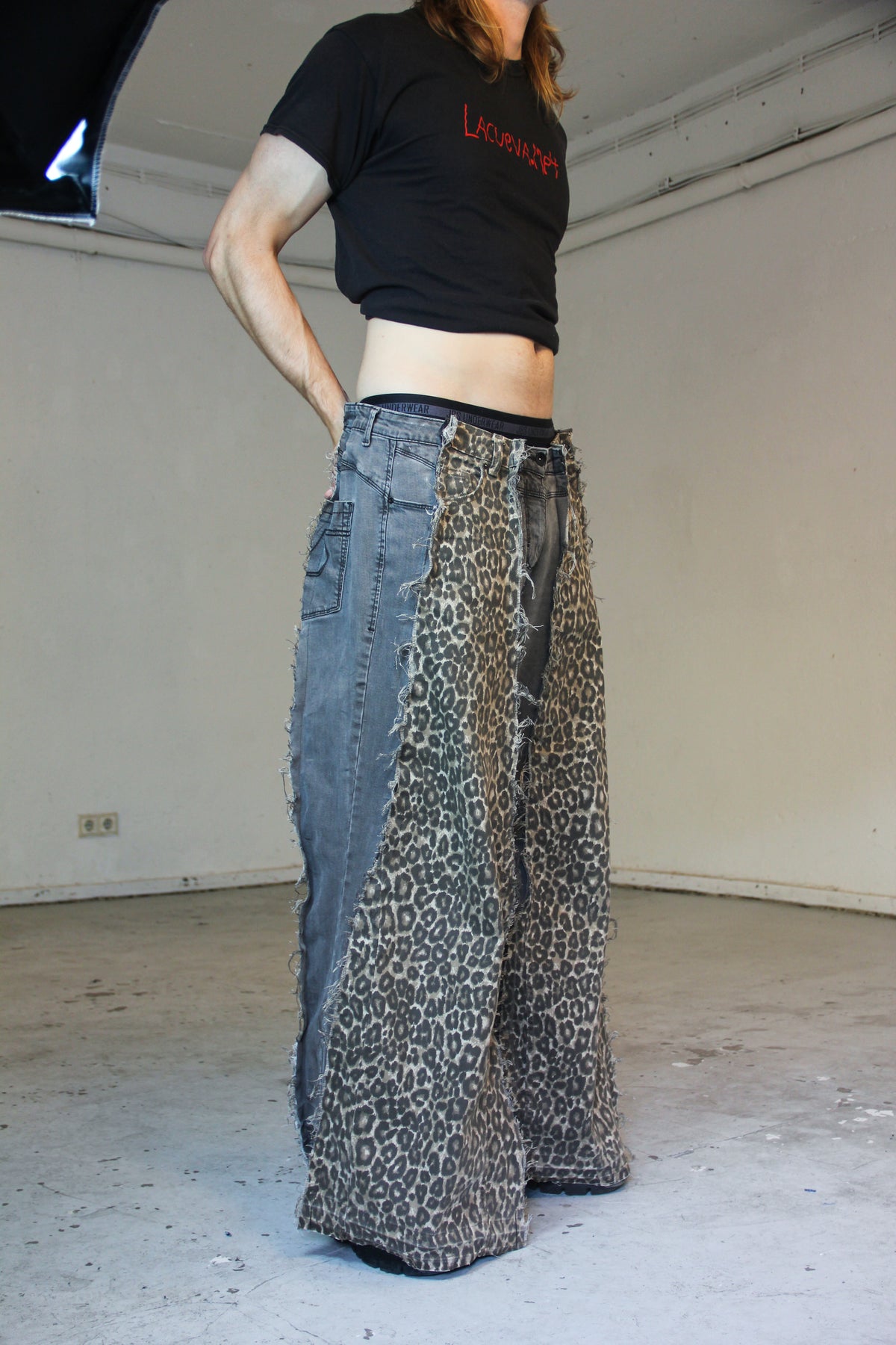 BAGGY LEO/GREY DENIM SPG PANTS