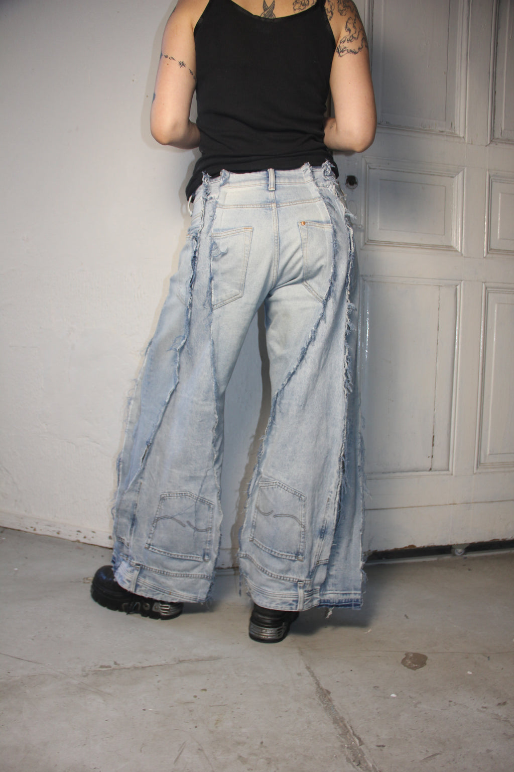 FLARED LIGHT DENIM CLASSIC SPG PANTS