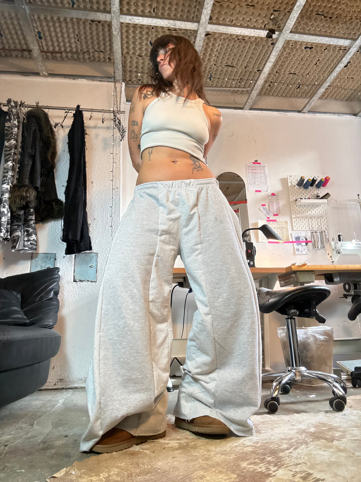 EXTRA BAGGY GREY SPG SWEATPANTS