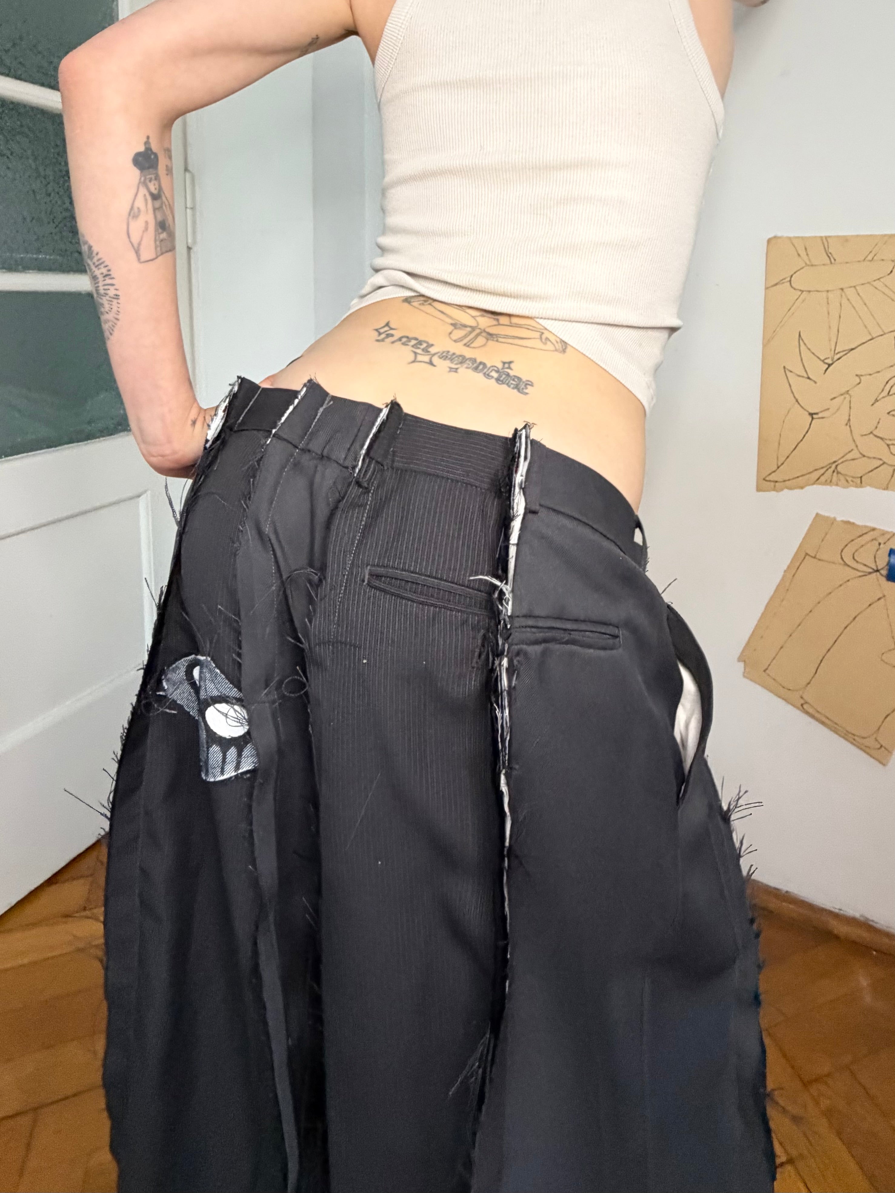 ALL BLACK BAGGY SPG SUITPANTS