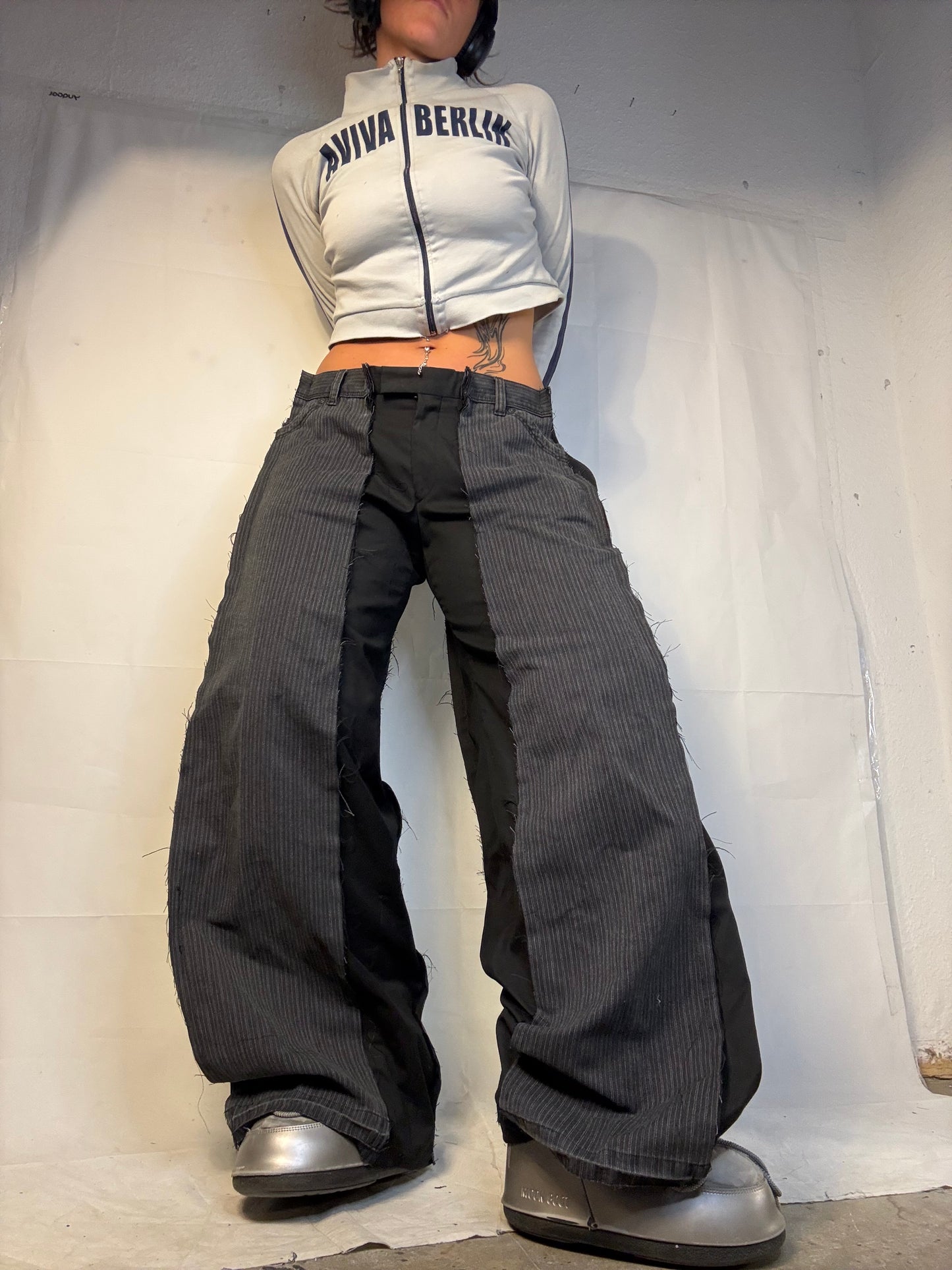 BAGGY HALF SUIT HALF DENIM SPG PANTS