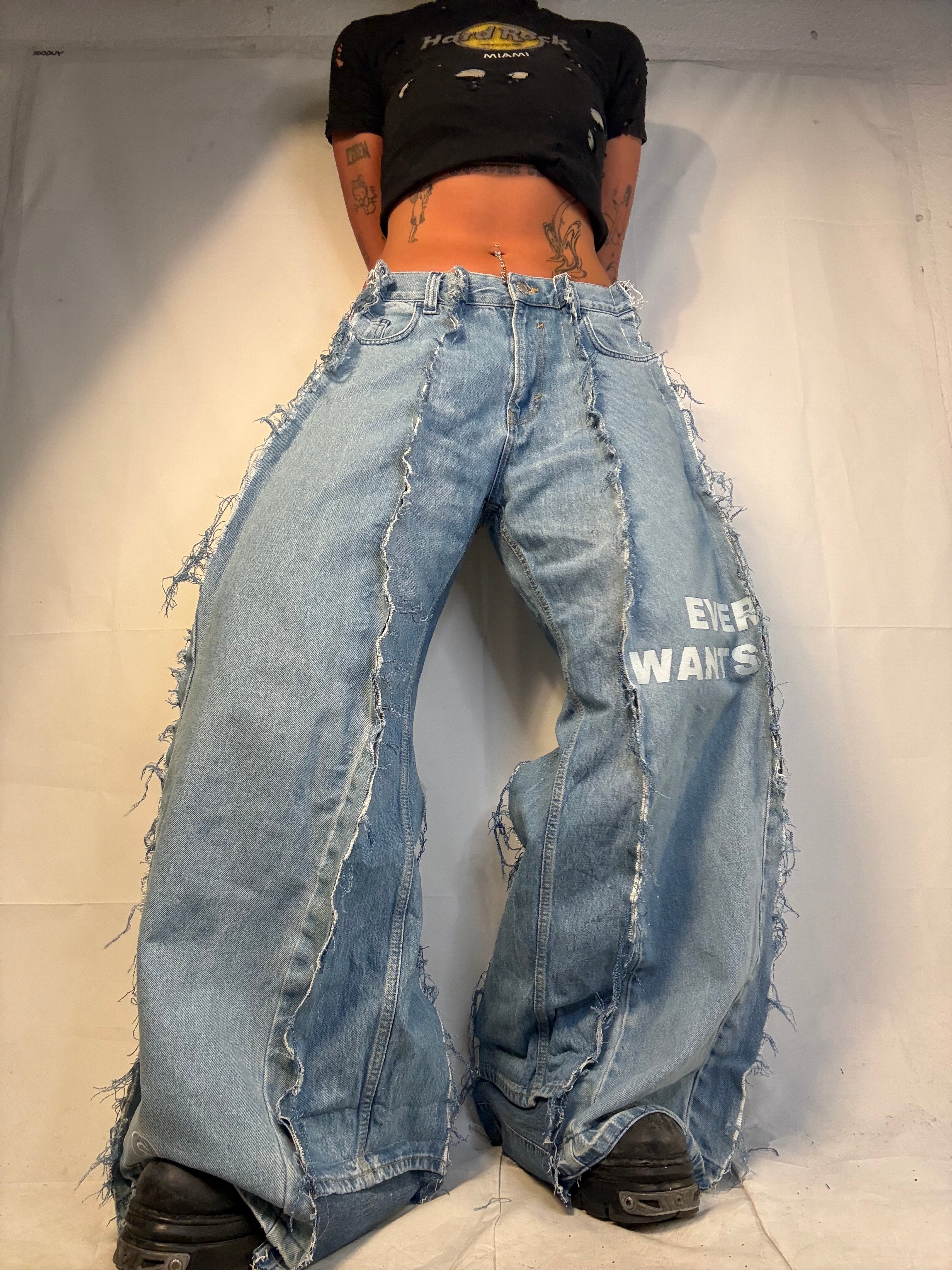 BAGGY OVERSIZE LIGHT DENIM W TEXT DETAIL SPG PANTS