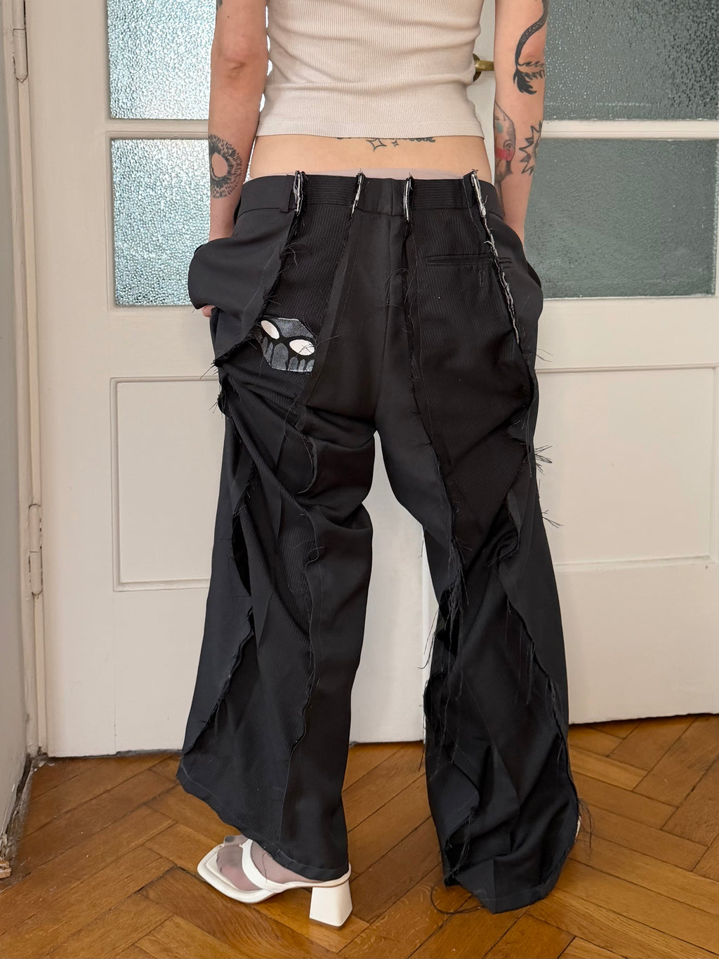 ALL BLACK BAGGY SPG SUITPANTS