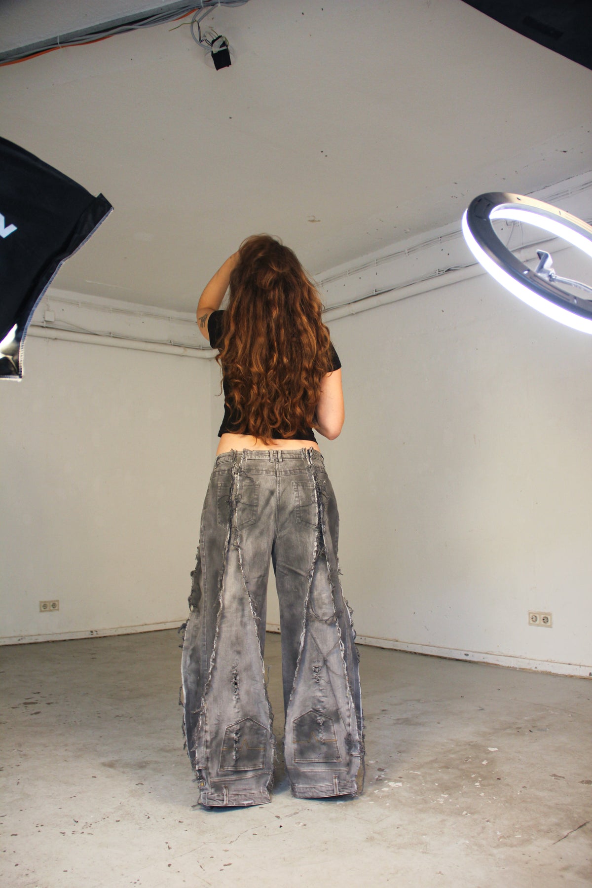 FLARED STAINED DOUBLE GREY SPG PANTS