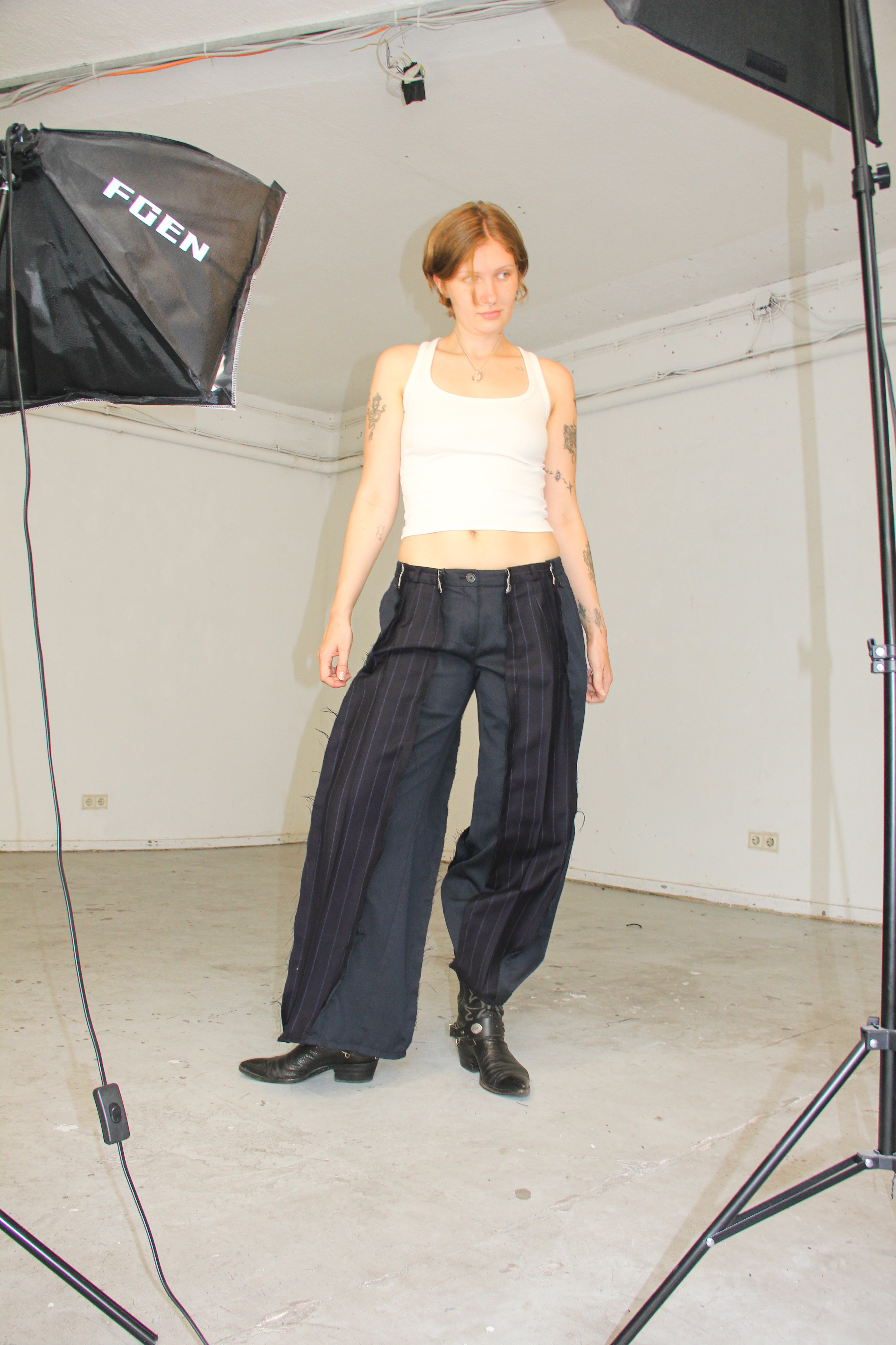 DARK NAVY PIN-STRIBE SPG SUITPANTS