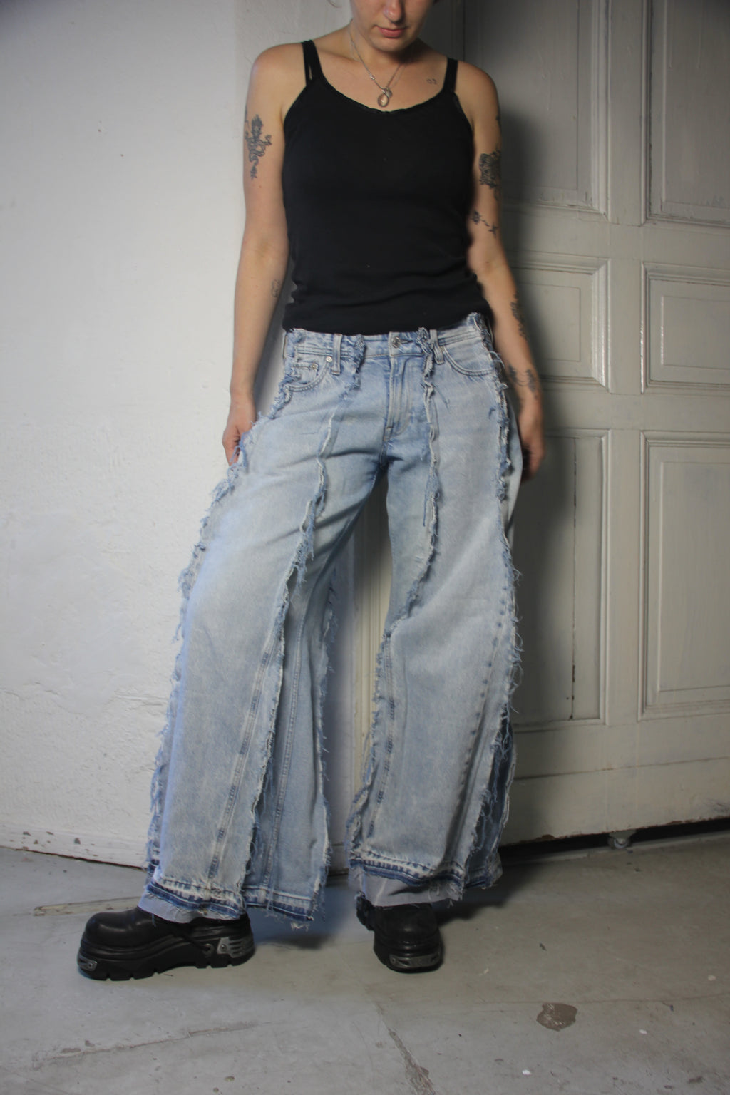 FLARED LIGHT DENIM CLASSIC SPG PANTS