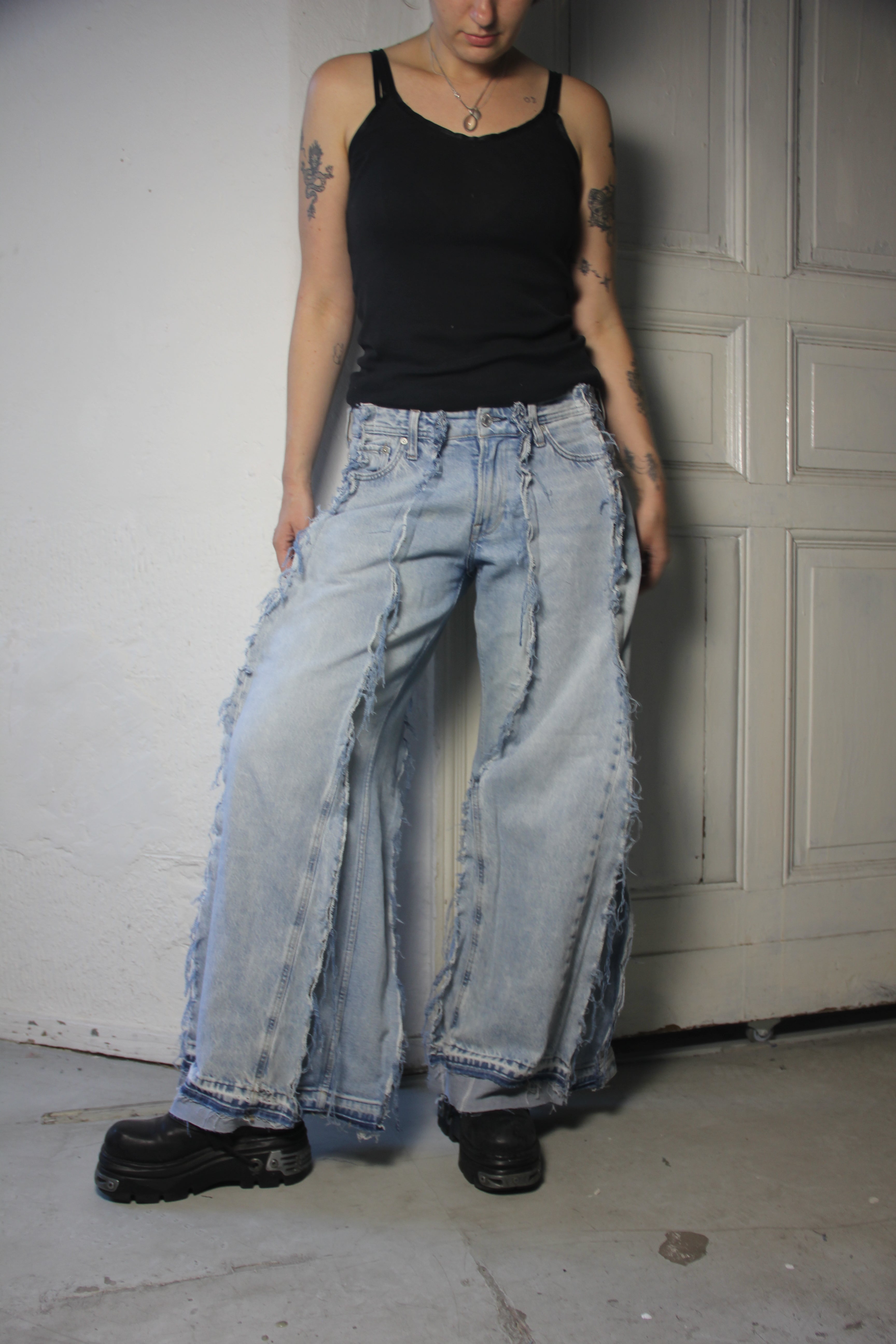 FLARED LIGHT DENIM CLASSIC SPG PANTS