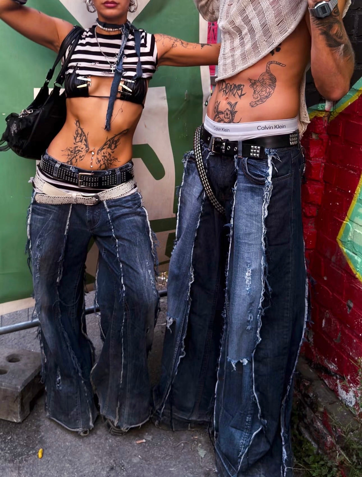 FLARED CLASSIC RIPPED DENIM SPG PANTS