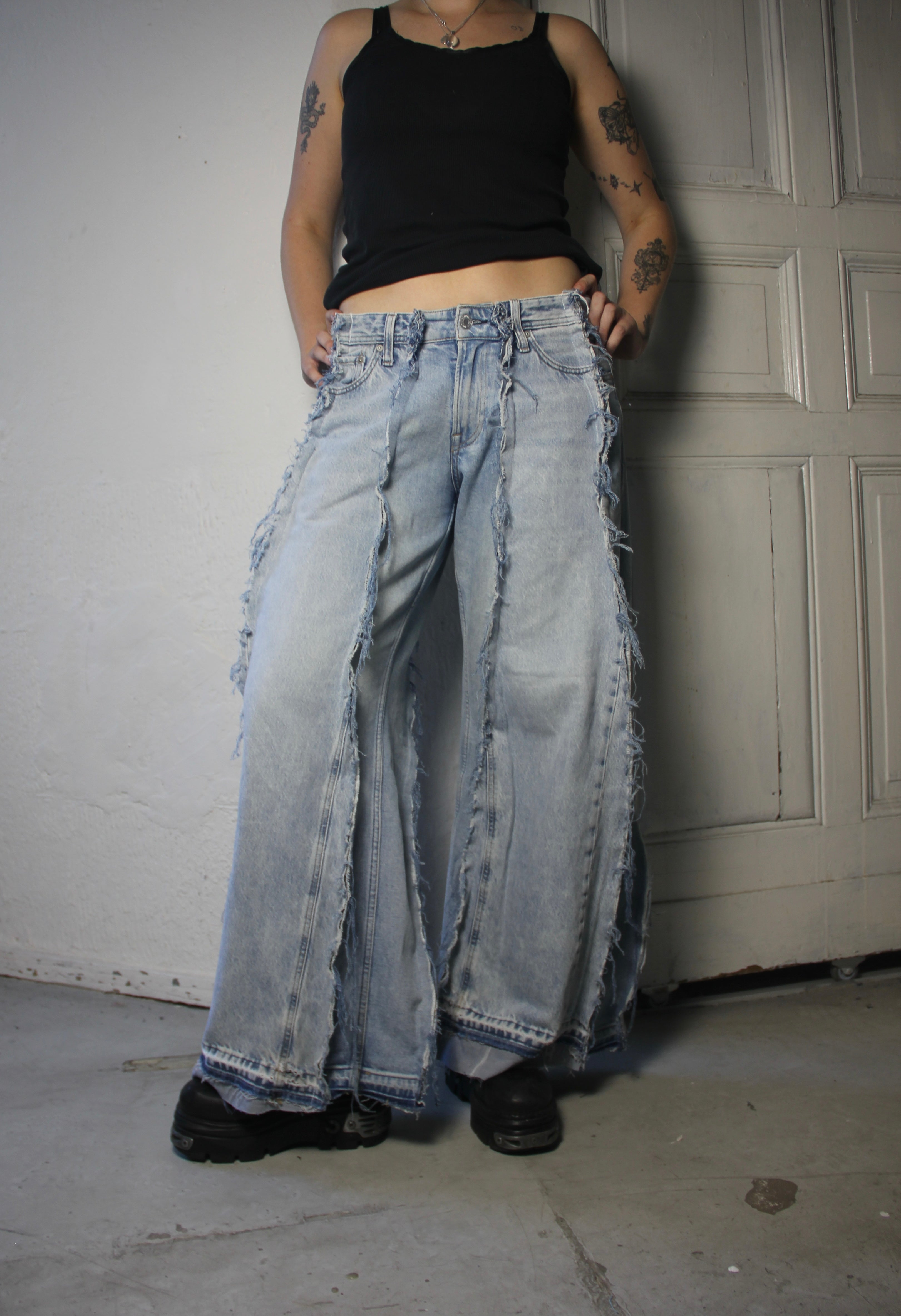 FLARED LIGHT DENIM CLASSIC SPG PANTS
