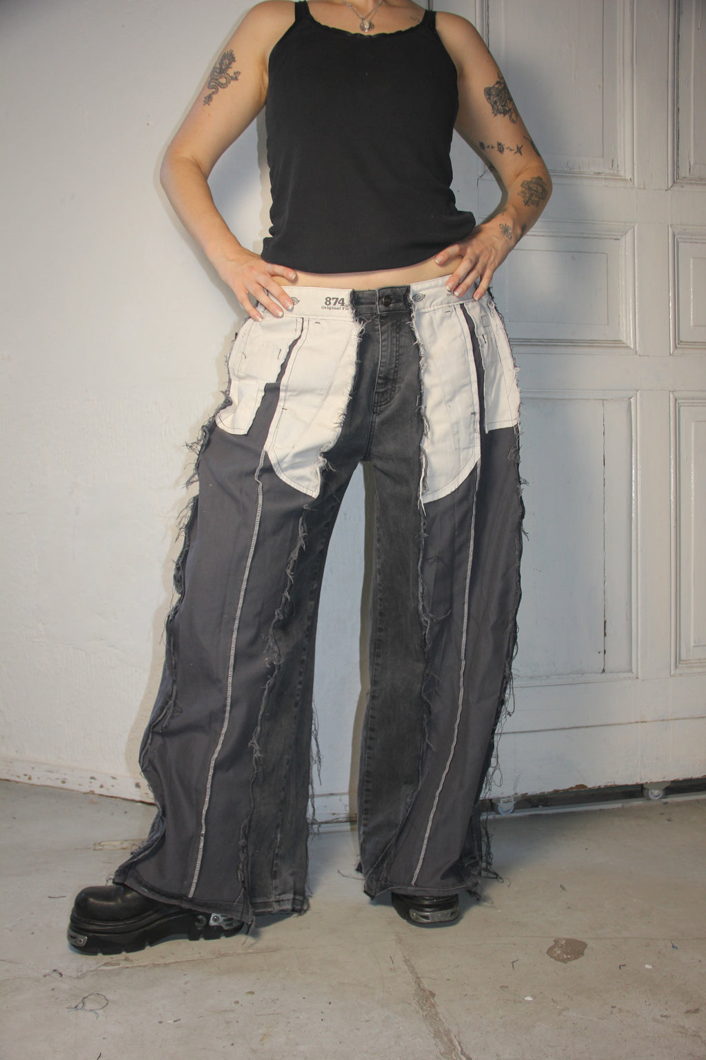 LIMITED EDITION BAGGY DARK GREY INSIDE-OUT CARGO SPG PANTS