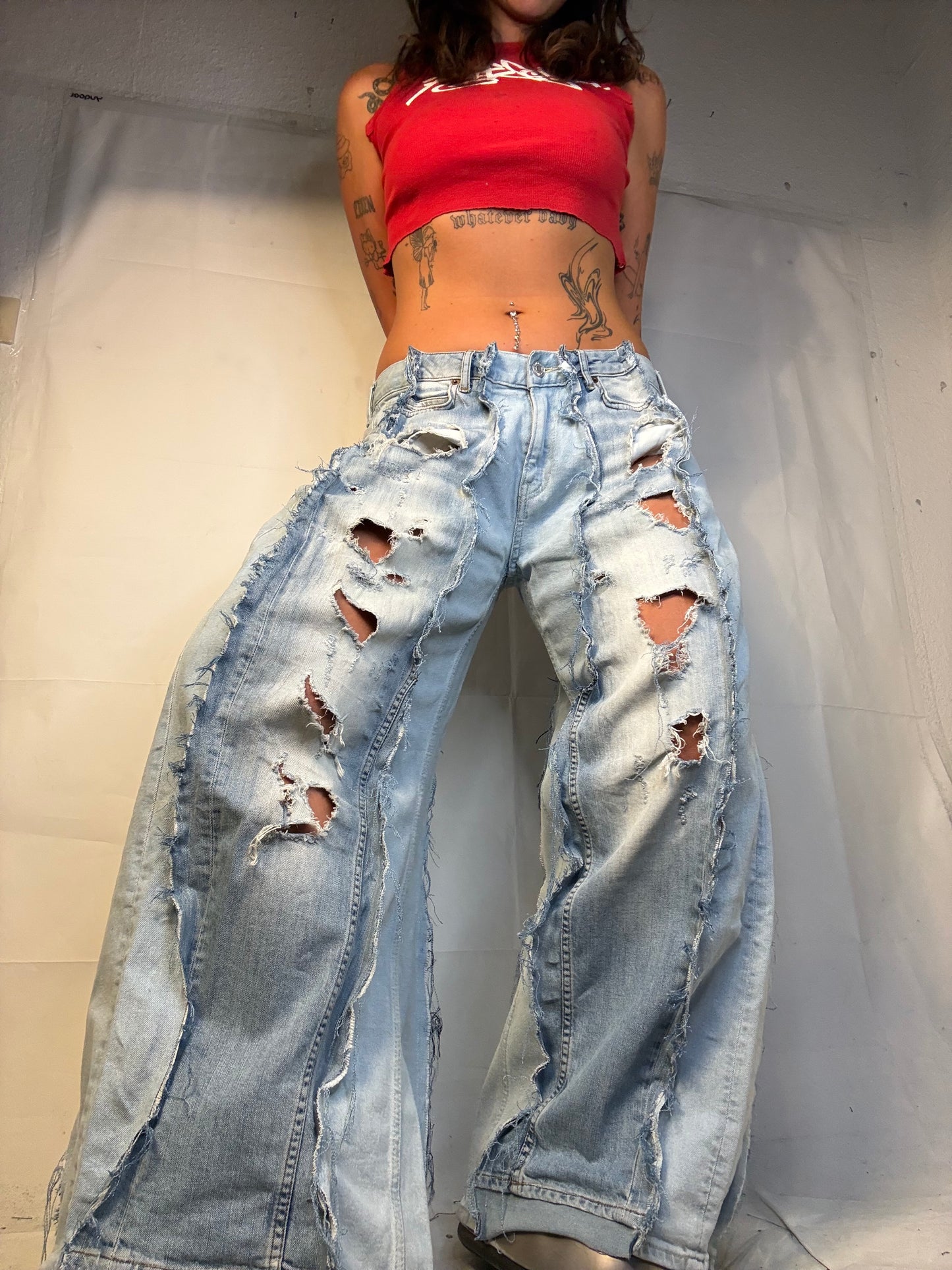 BAGGY RIPPED LIGHT DENIM SPG PANTS