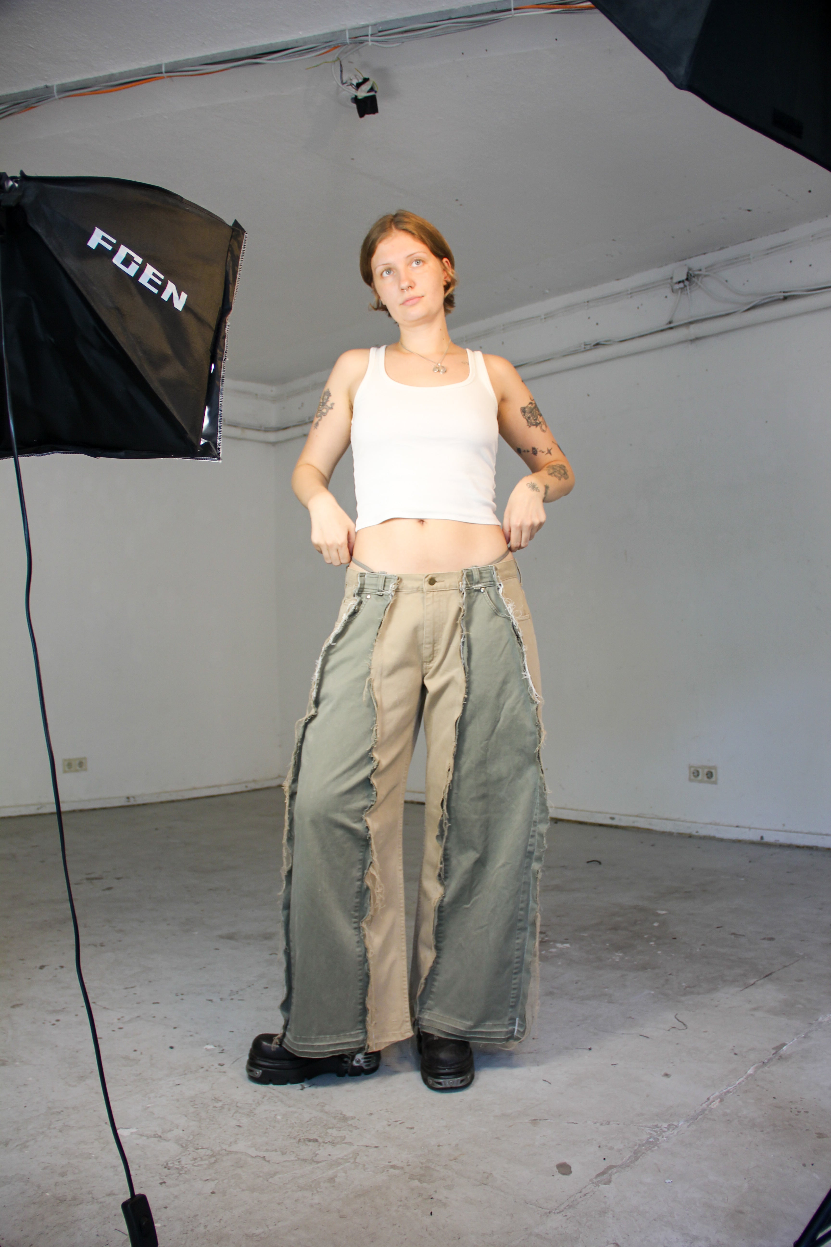 BAGGY SAND DENIM SPG PANTS