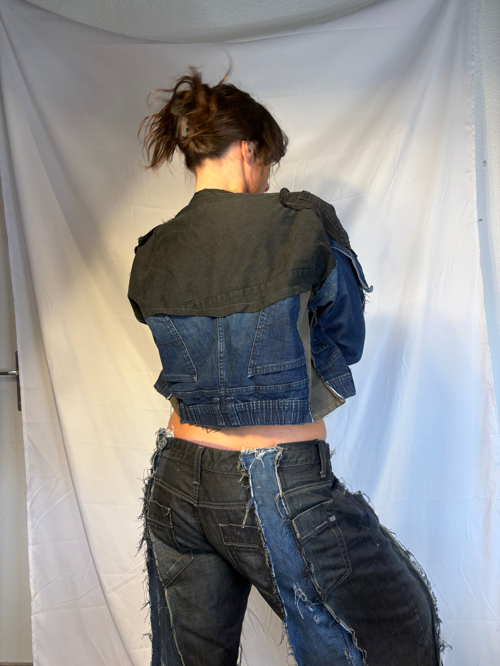 CROPPED BIKER DARK DENIM / BLACK SPG JACKET