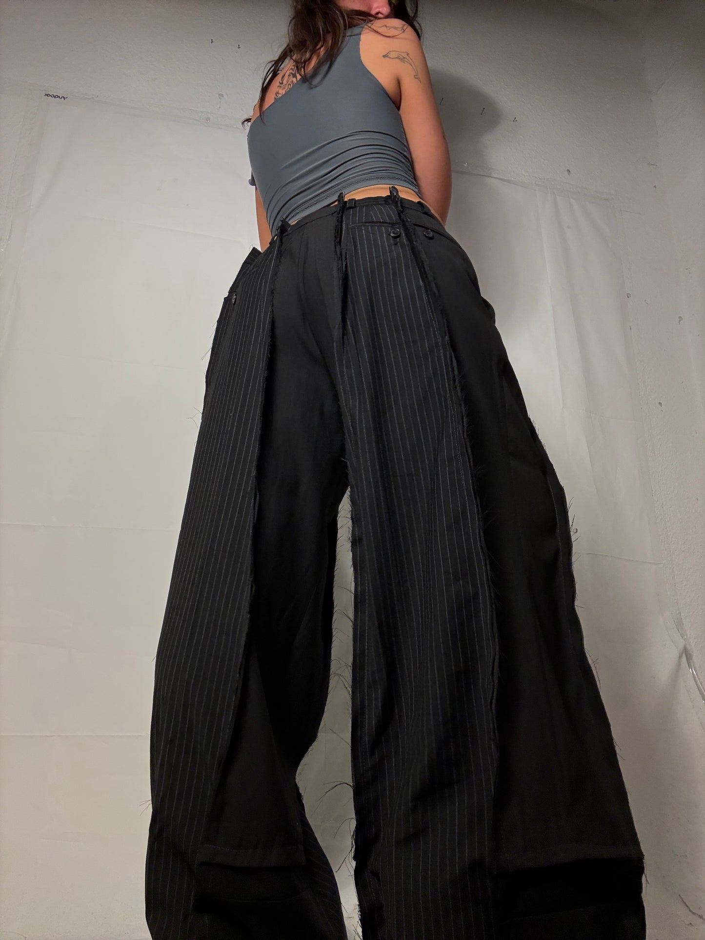 BAGGY PINSTIBE ALL BLACK SPG SUITPANTS