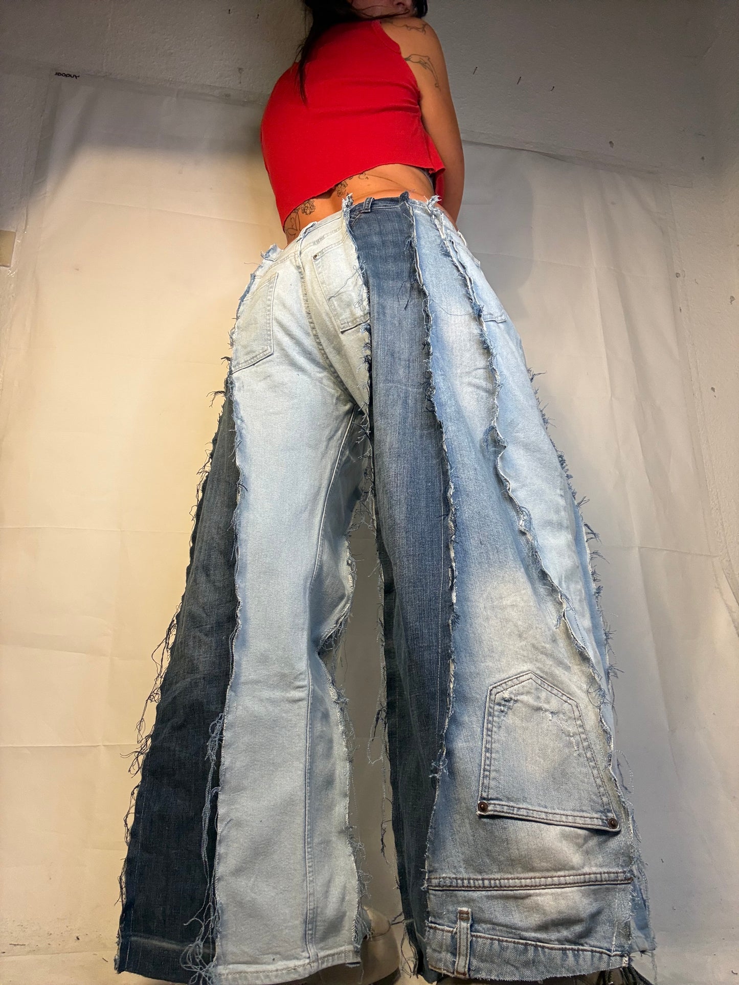 BAGGY RIPPED LIGHT DENIM SPG PANTS