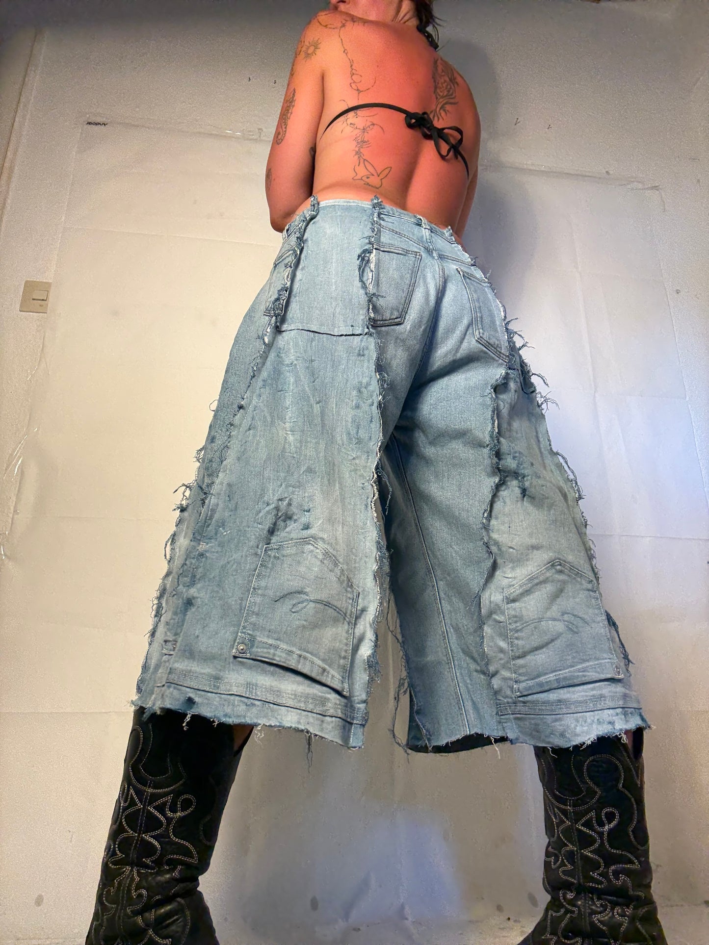 LIGHT DENIM SPG JORTS