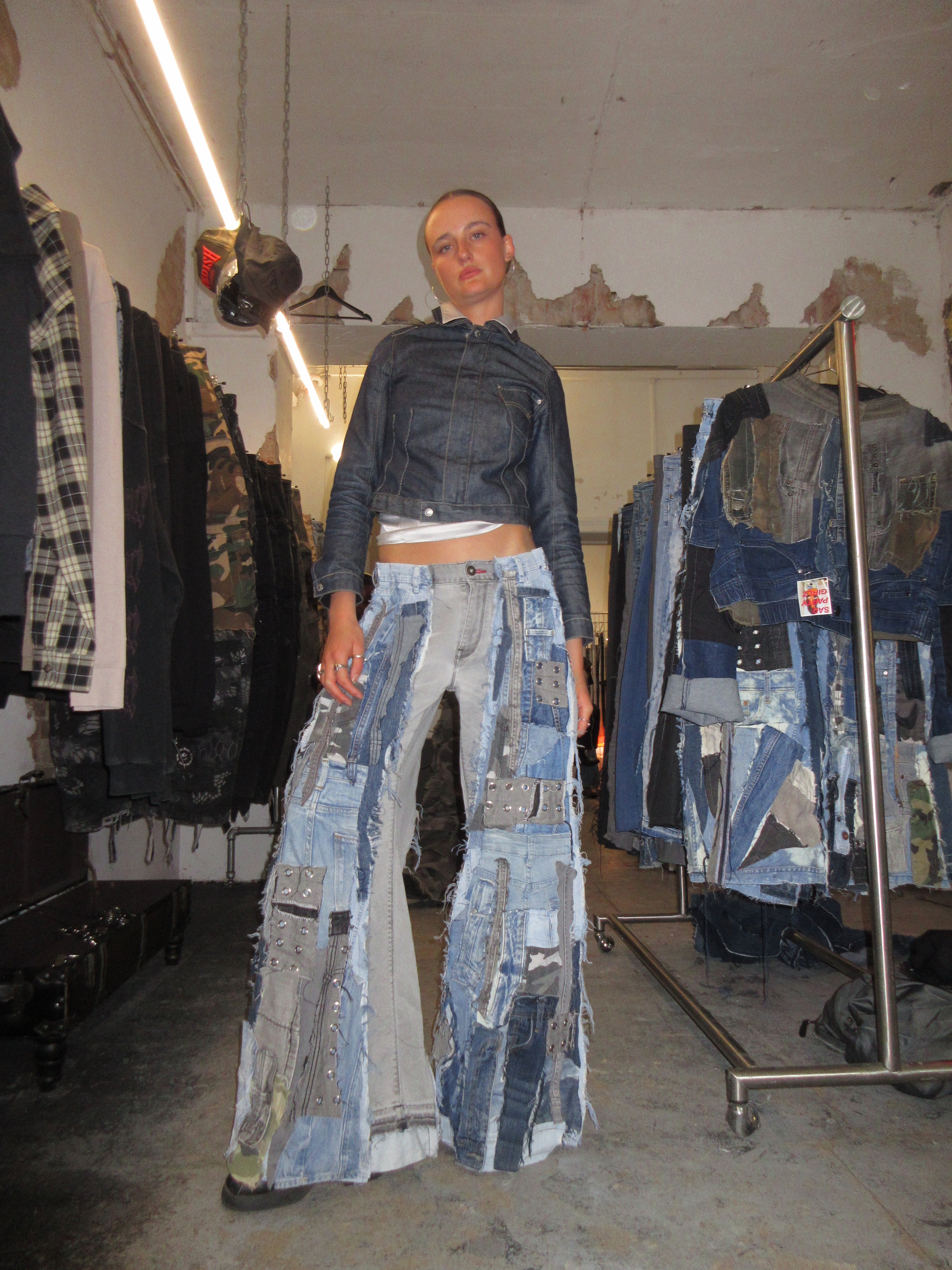 SCRAP-PATCHED LIGHT DENIM/GREY SPG PANTS