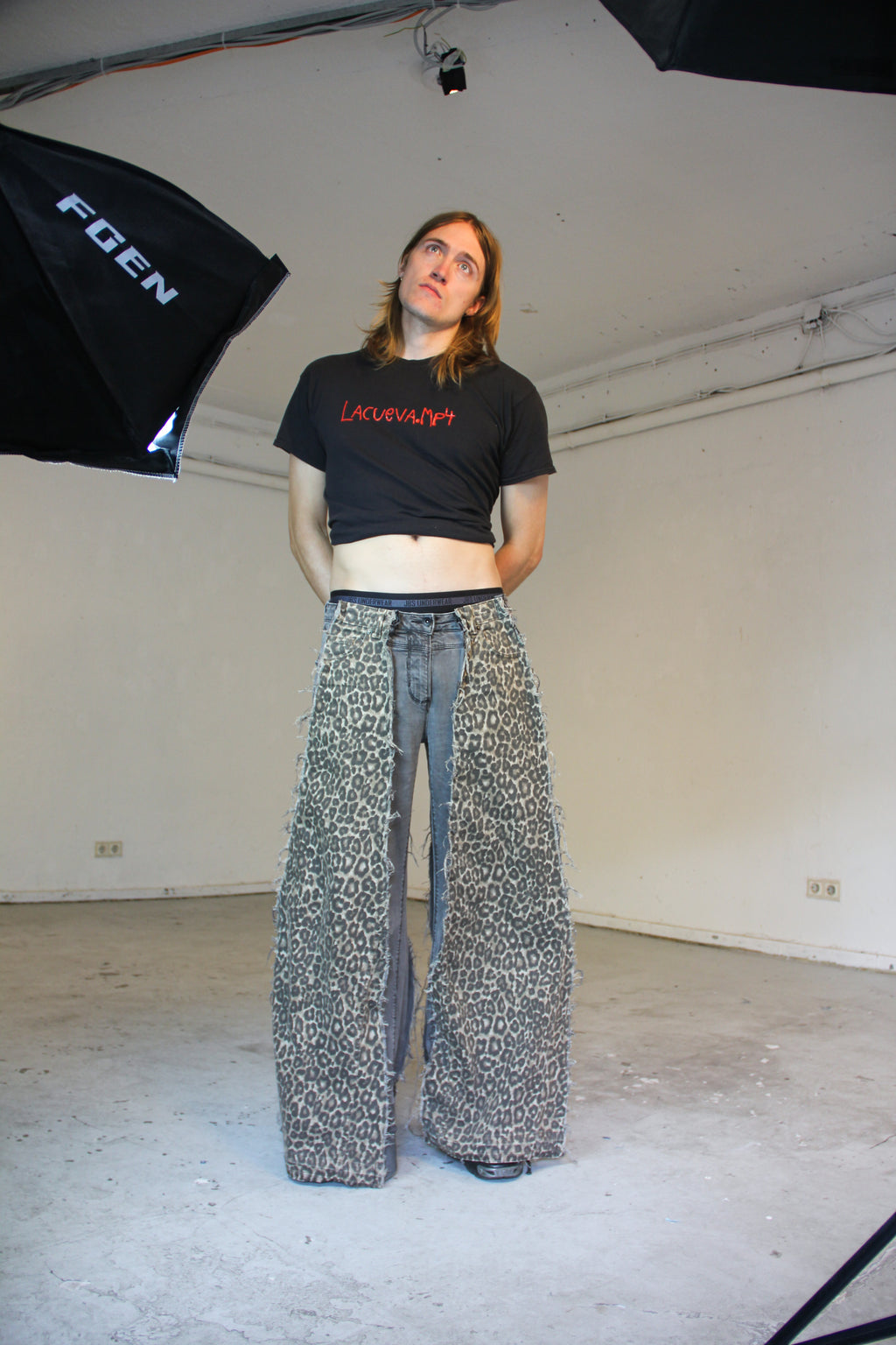BAGGY LEO/GREY DENIM SPG PANTS