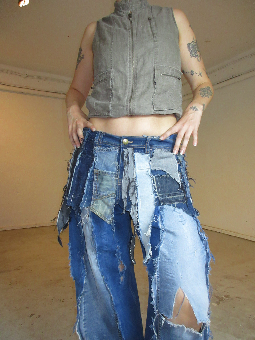 LIMITED EDITION DENIM SPG MINI SKIRT W BOW