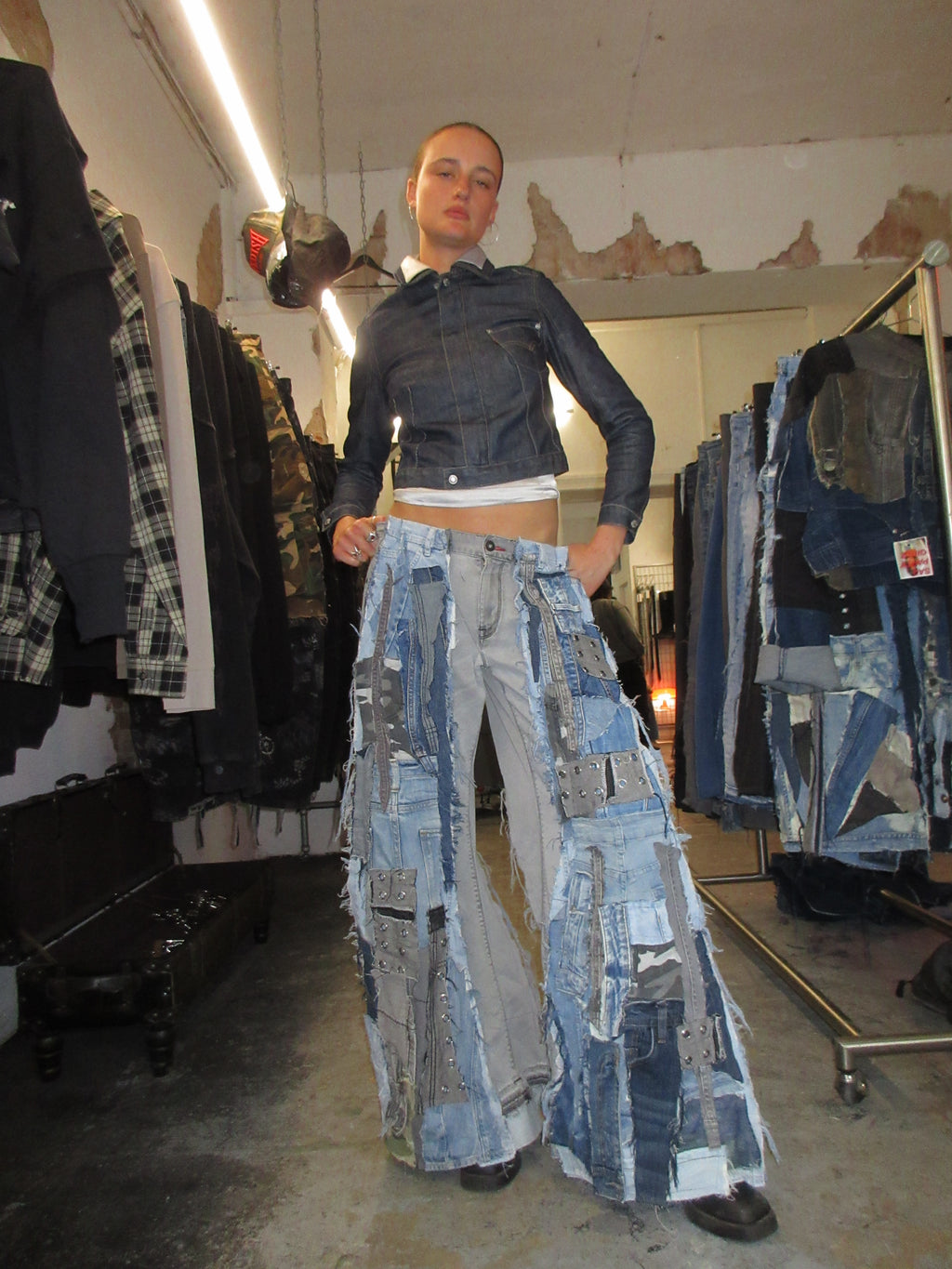 SCRAP-PATCHED LIGHT DENIM/GREY SPG PANTS