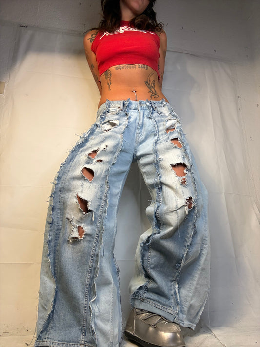 BAGGY RIPPED LIGHT DENIM SPG PANTS