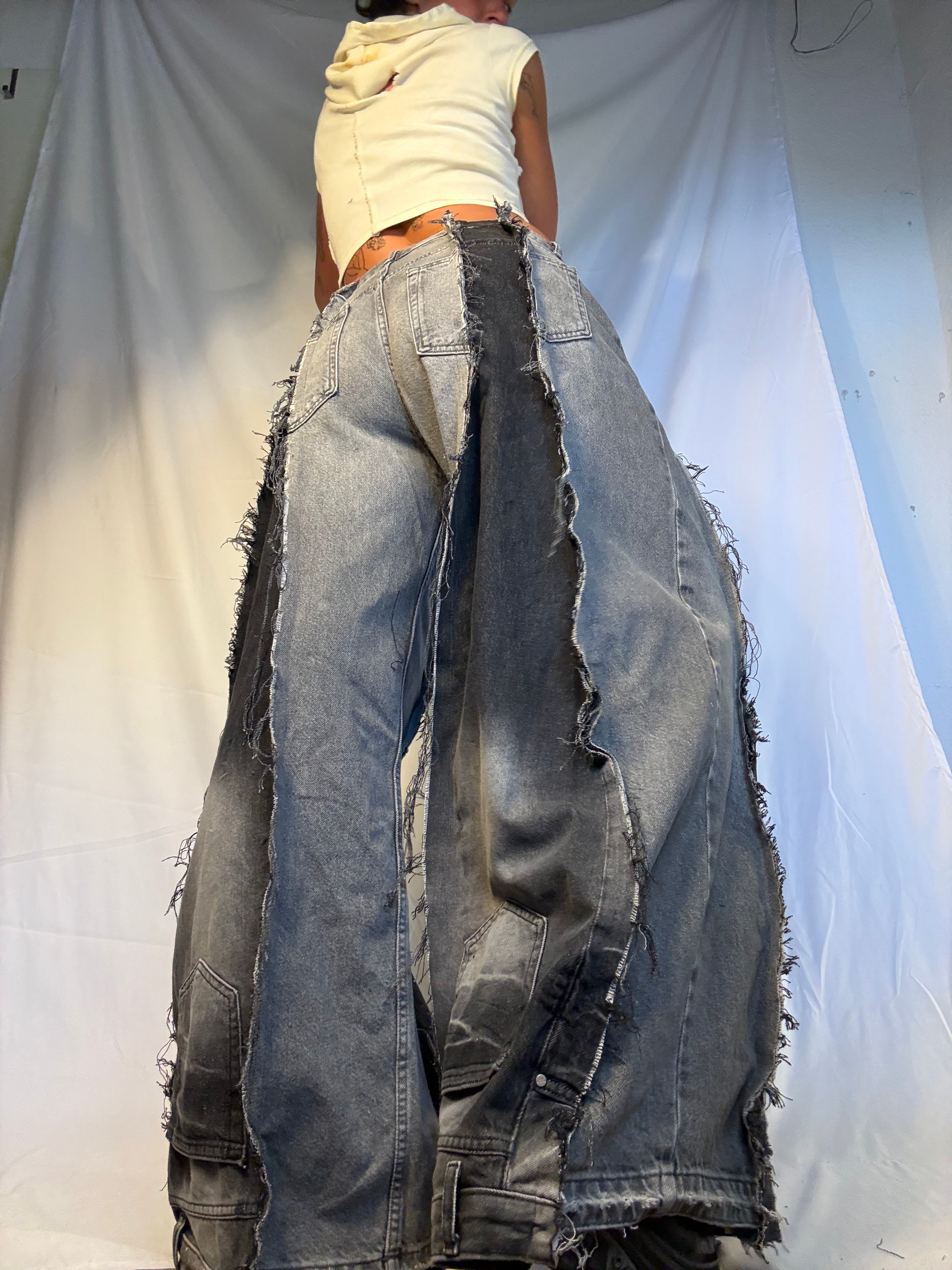 EXTRA BAGGY GREY/DARK GREY SPG PANTS