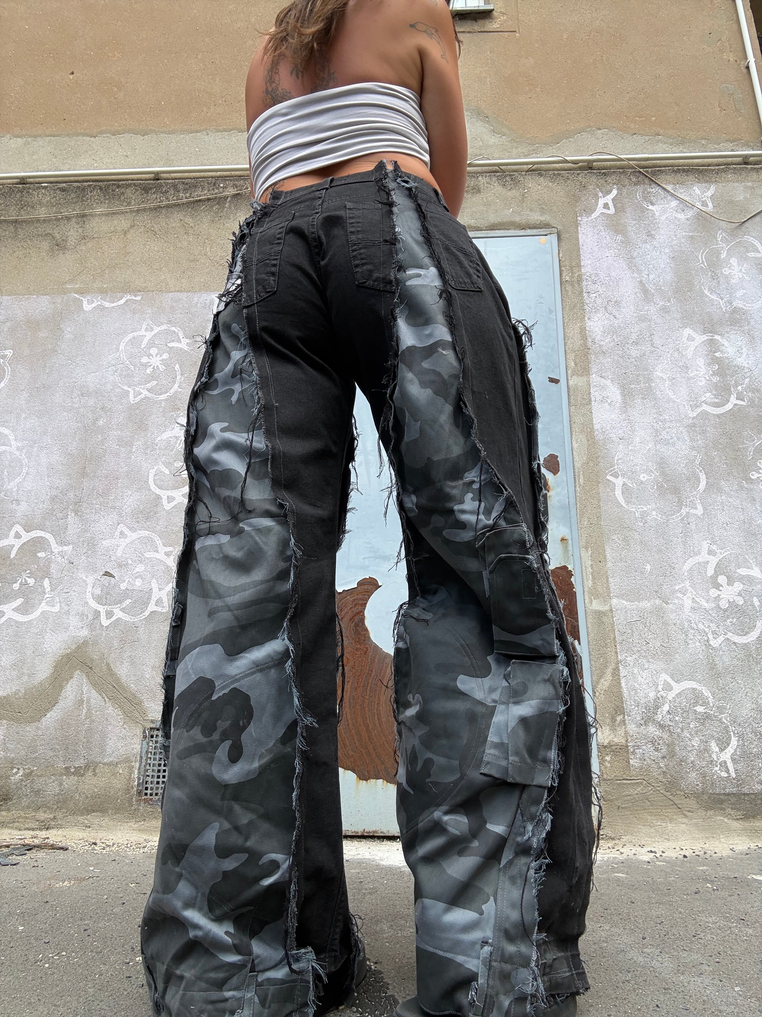 DARK CAMO/BLACK SPG PANTS