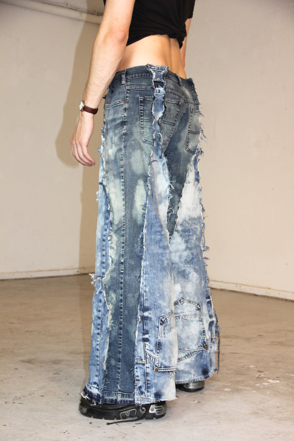 FLARED BLEACHED STAINED DENIM SPG PANTS