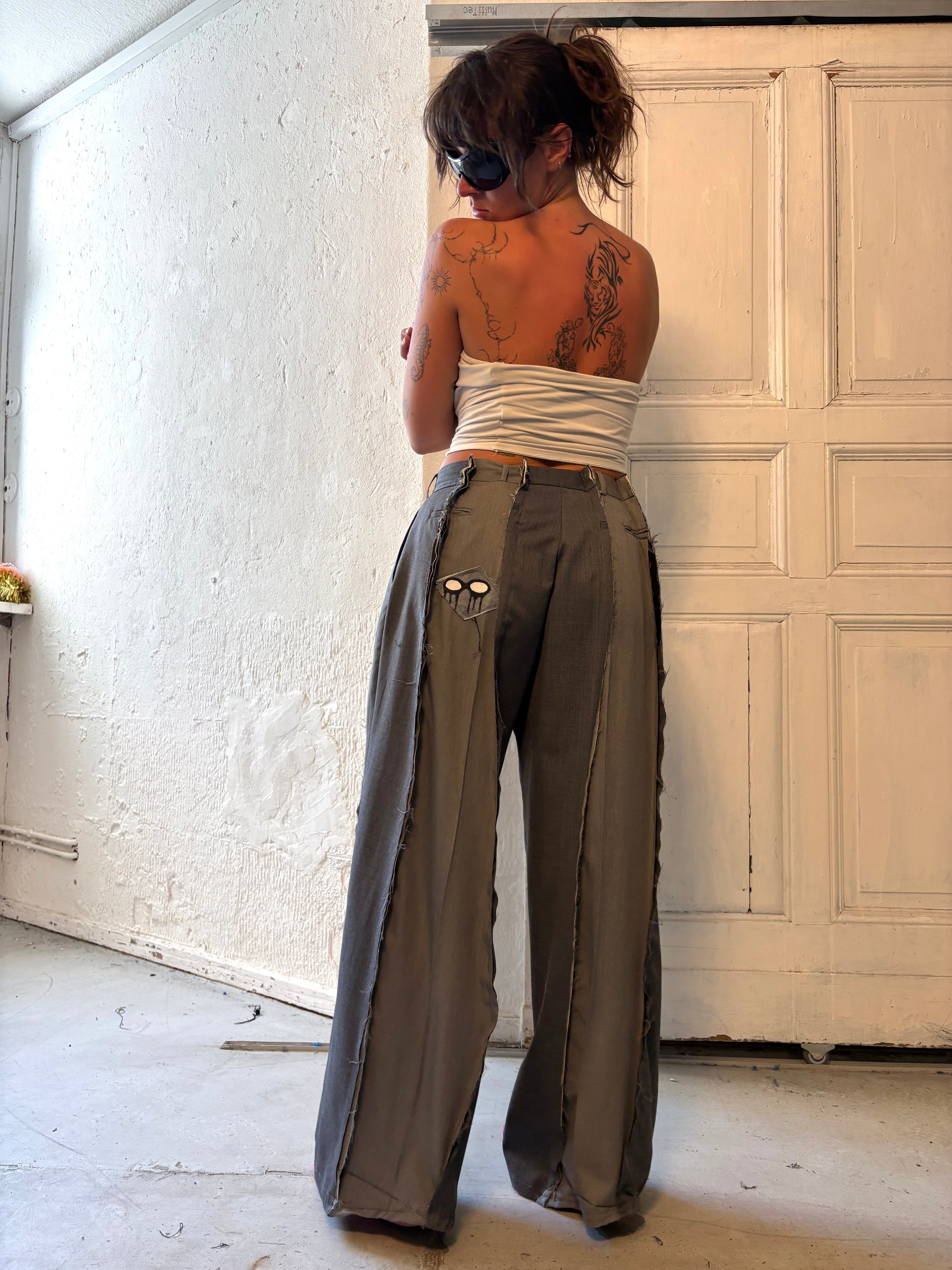 BAGGY GREY SPG SUITPANTS