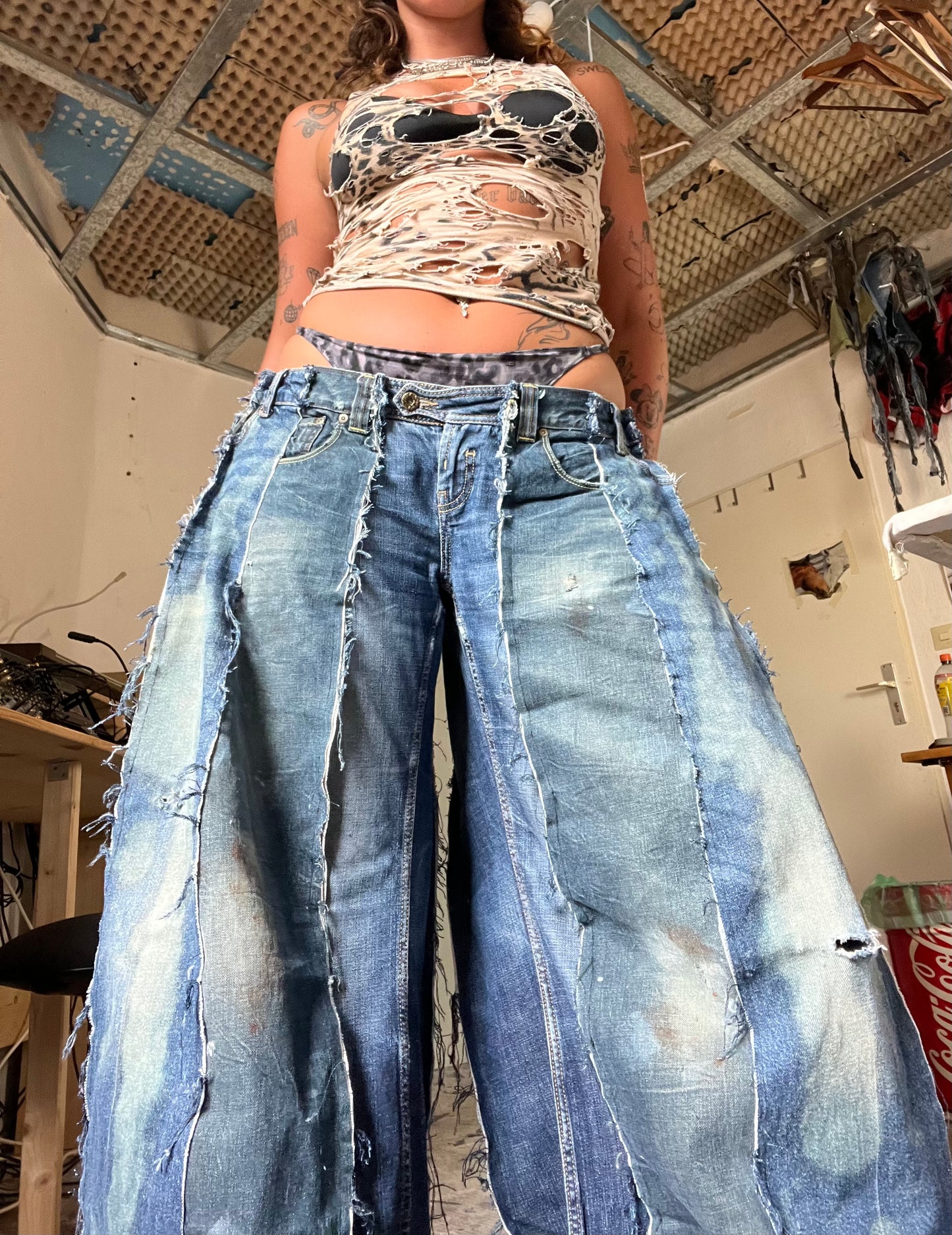 Extra Baggy Low-rise SPG Denim Pants