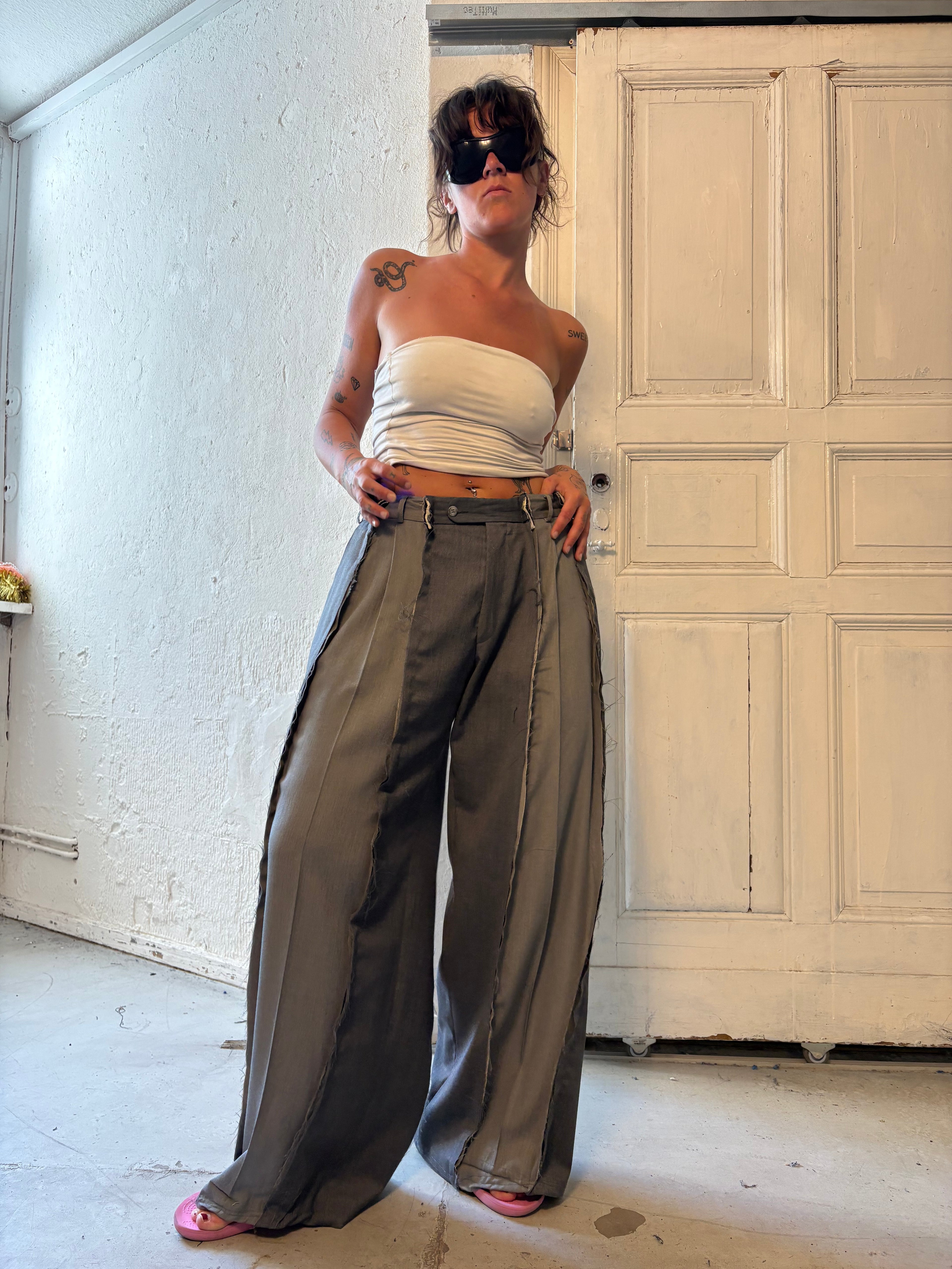 BAGGY GREY SPG SUITPANTS