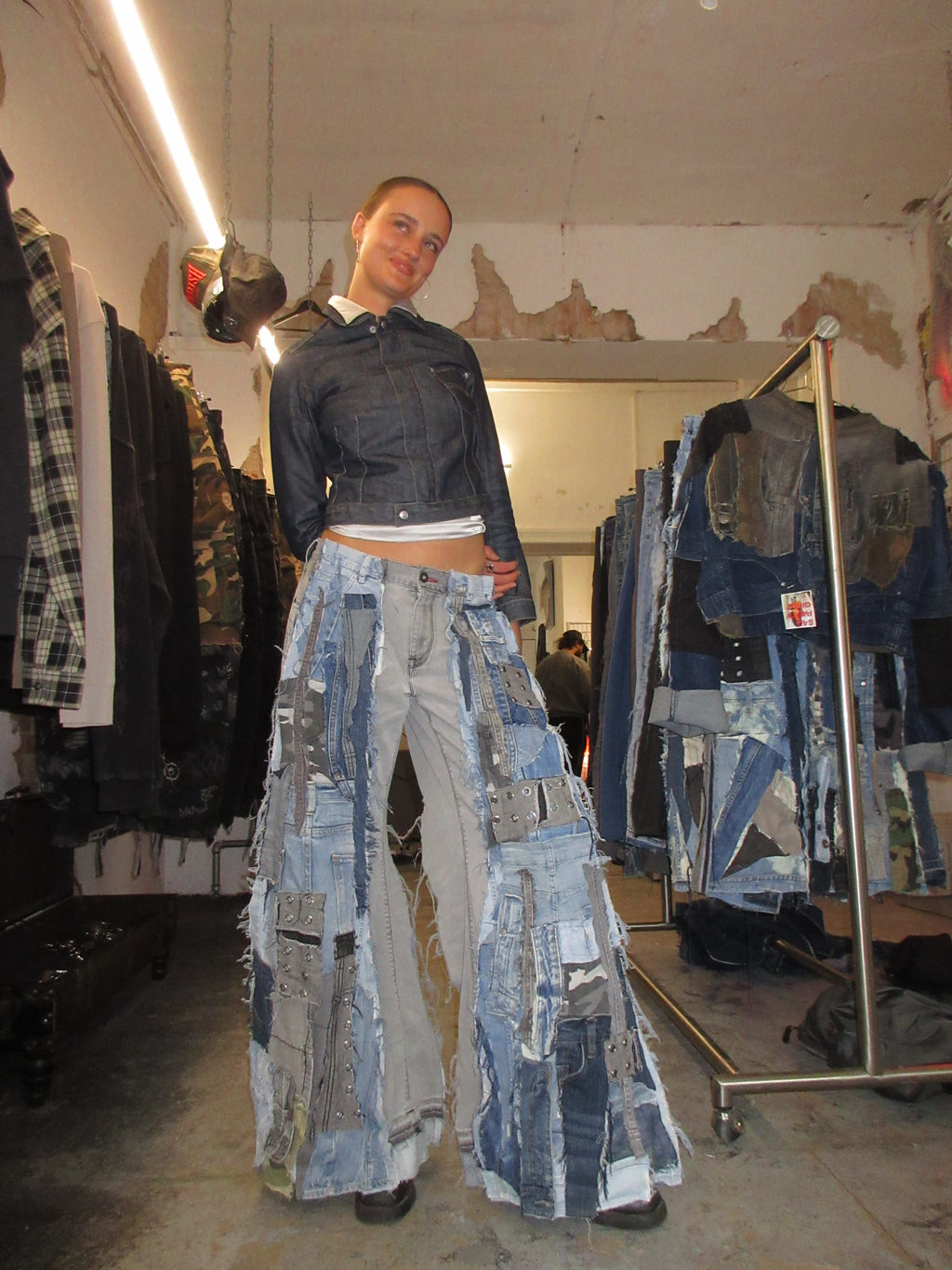 SCRAP-PATCHED LIGHT DENIM/GREY SPG PANTS