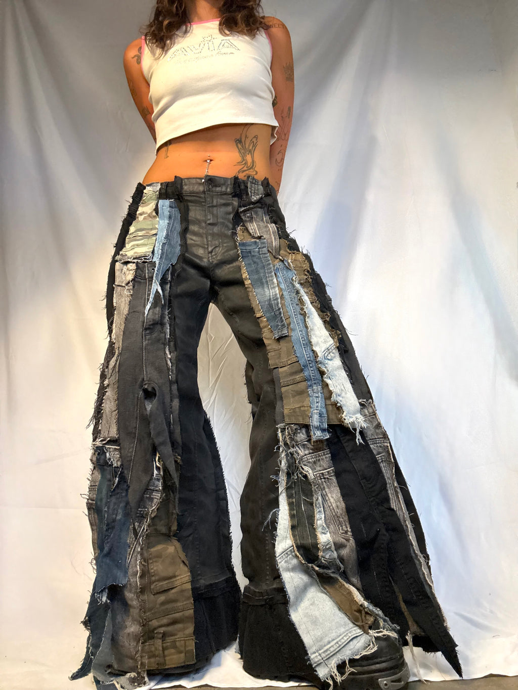 FLARED DARK DENIM PATCHED SCRAP SPG PANTS