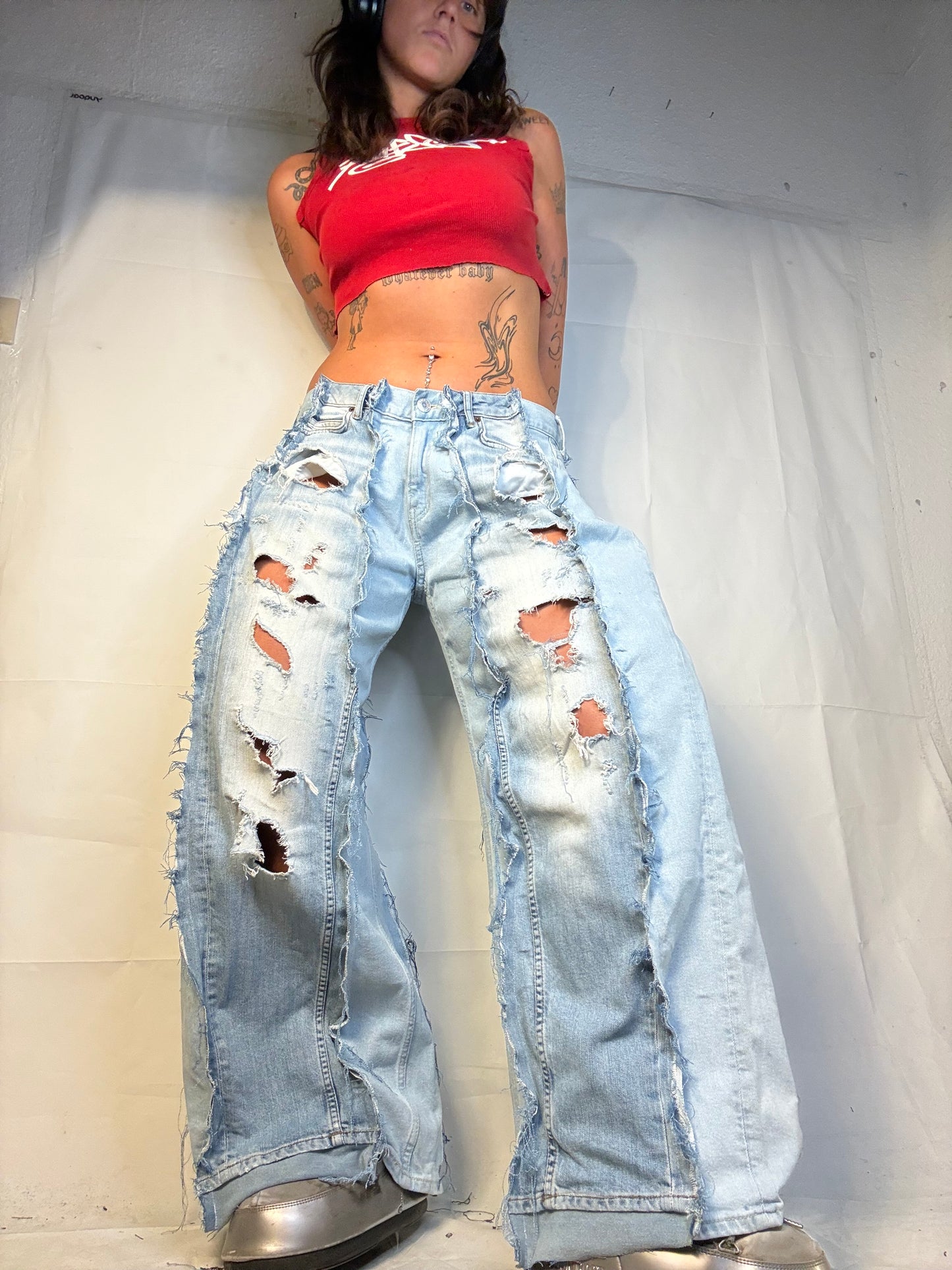 BAGGY RIPPED LIGHT DENIM SPG PANTS